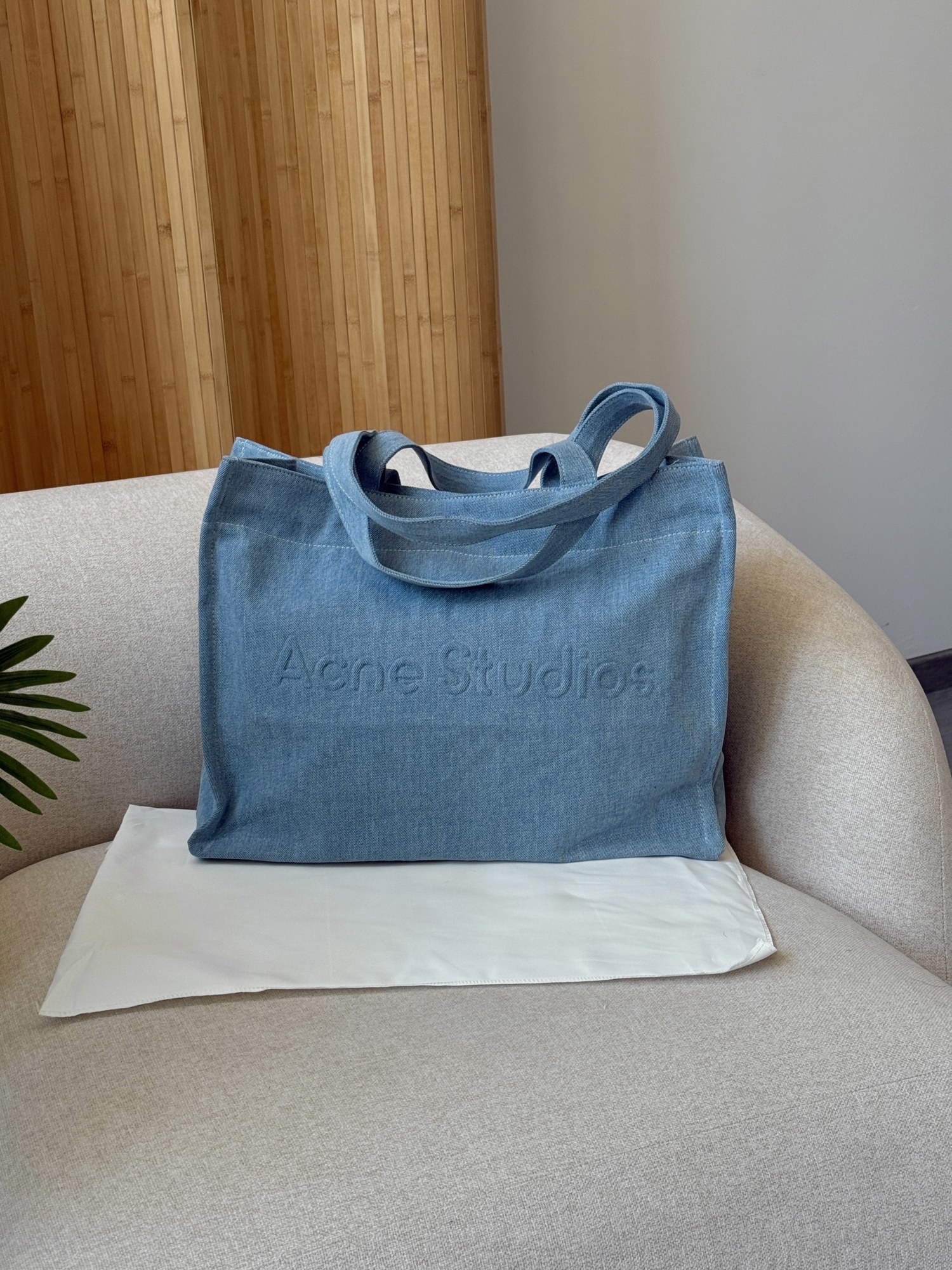 Acne Studios Logo-Embossed Distressed Denim Tote Bag - 9