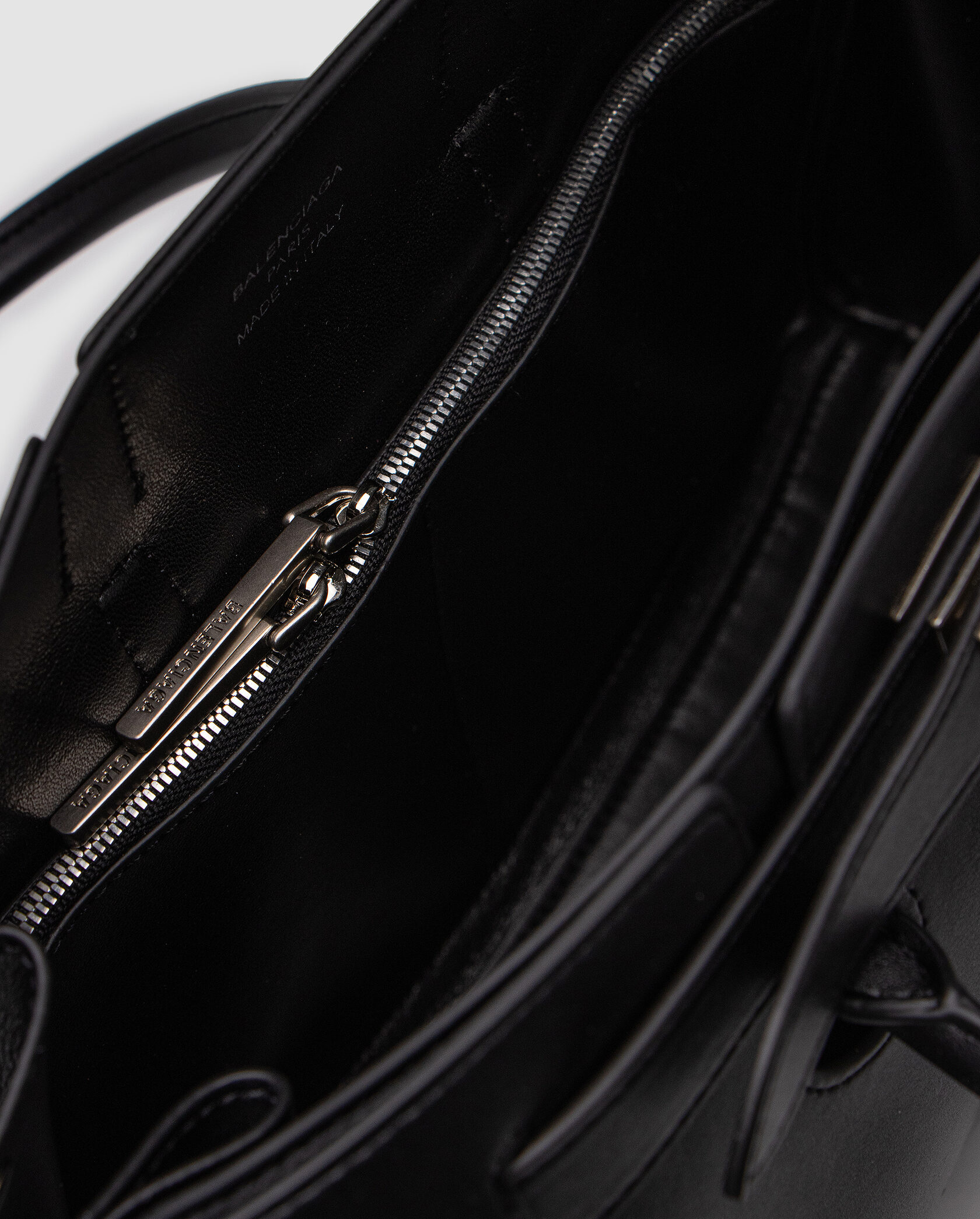 Balenciaga Bel Air Small Carry All Bag in Black\Silver - 15