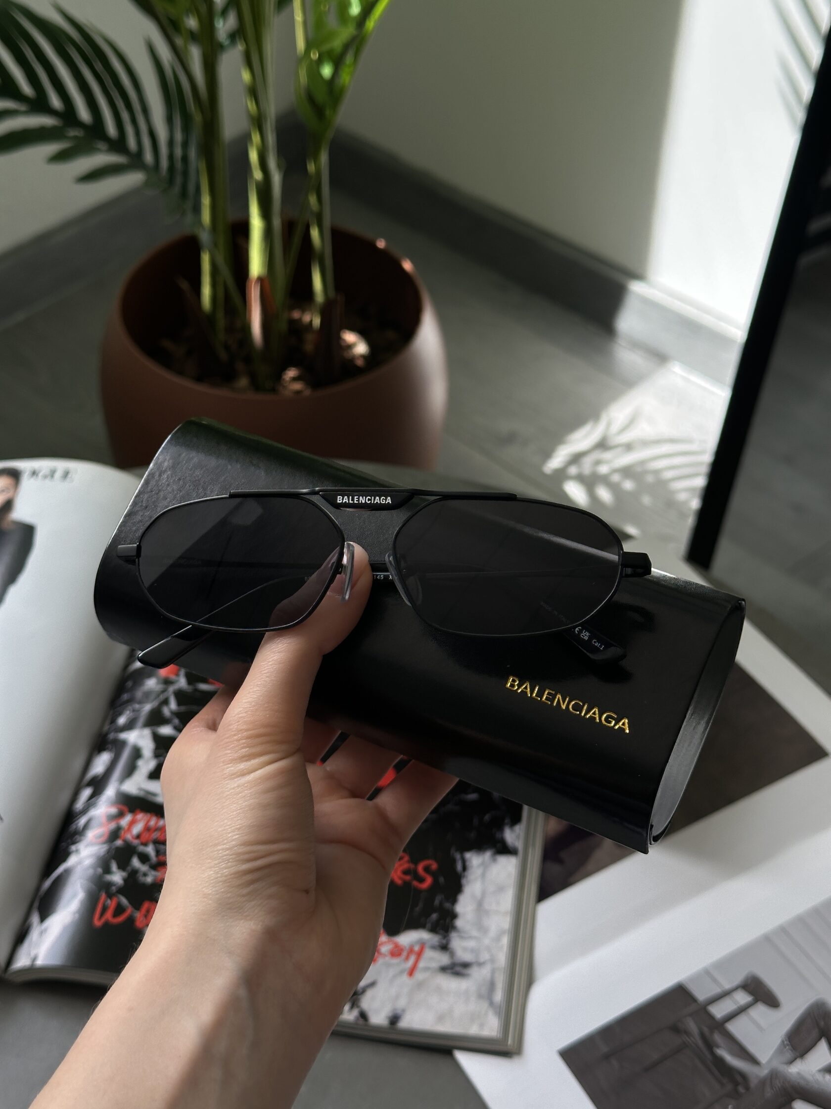 Balenciaga Black/Black BB0245S 001 - 3