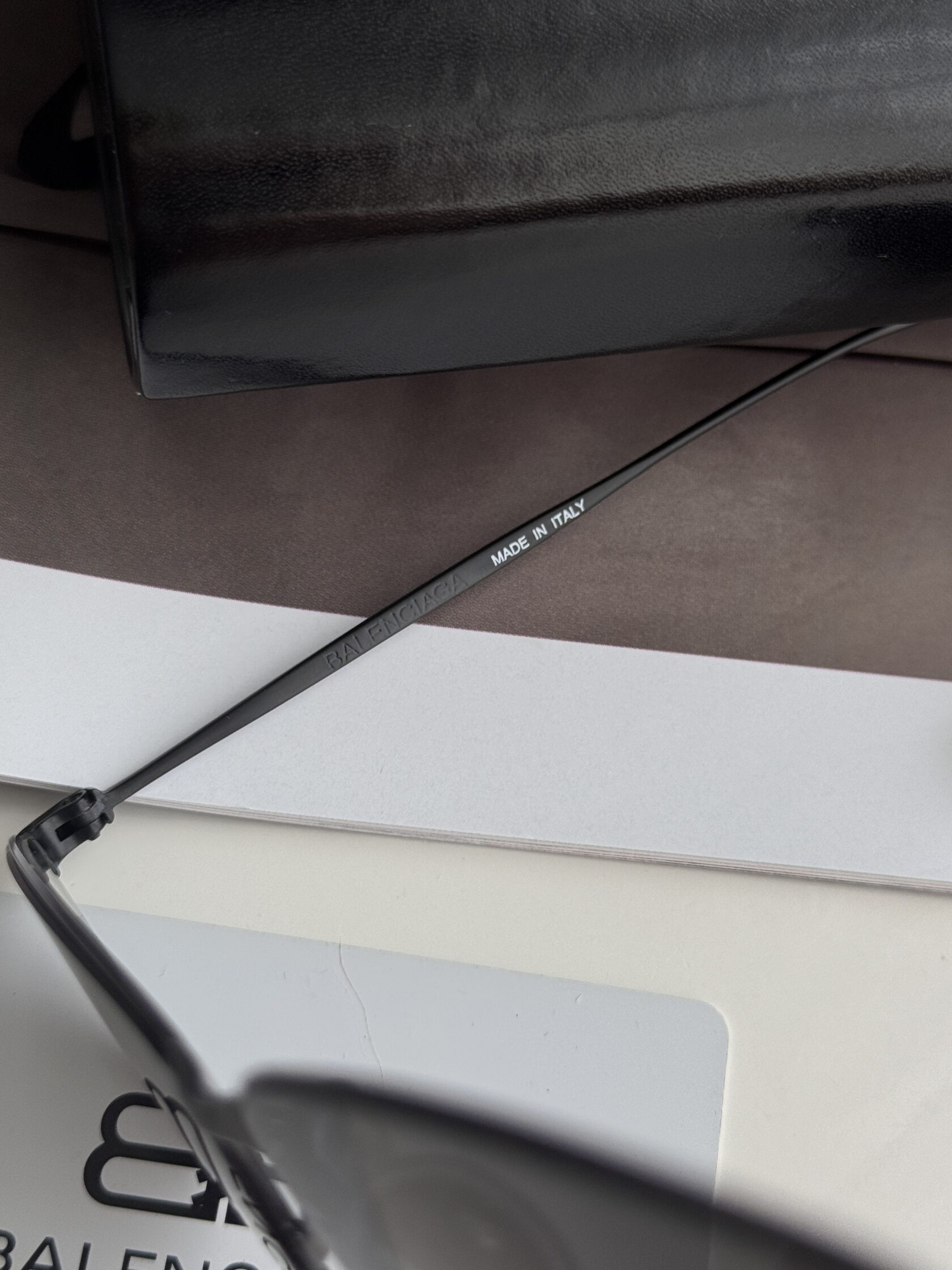 Balenciaga Black/Black BB0415O 001 XL - 9