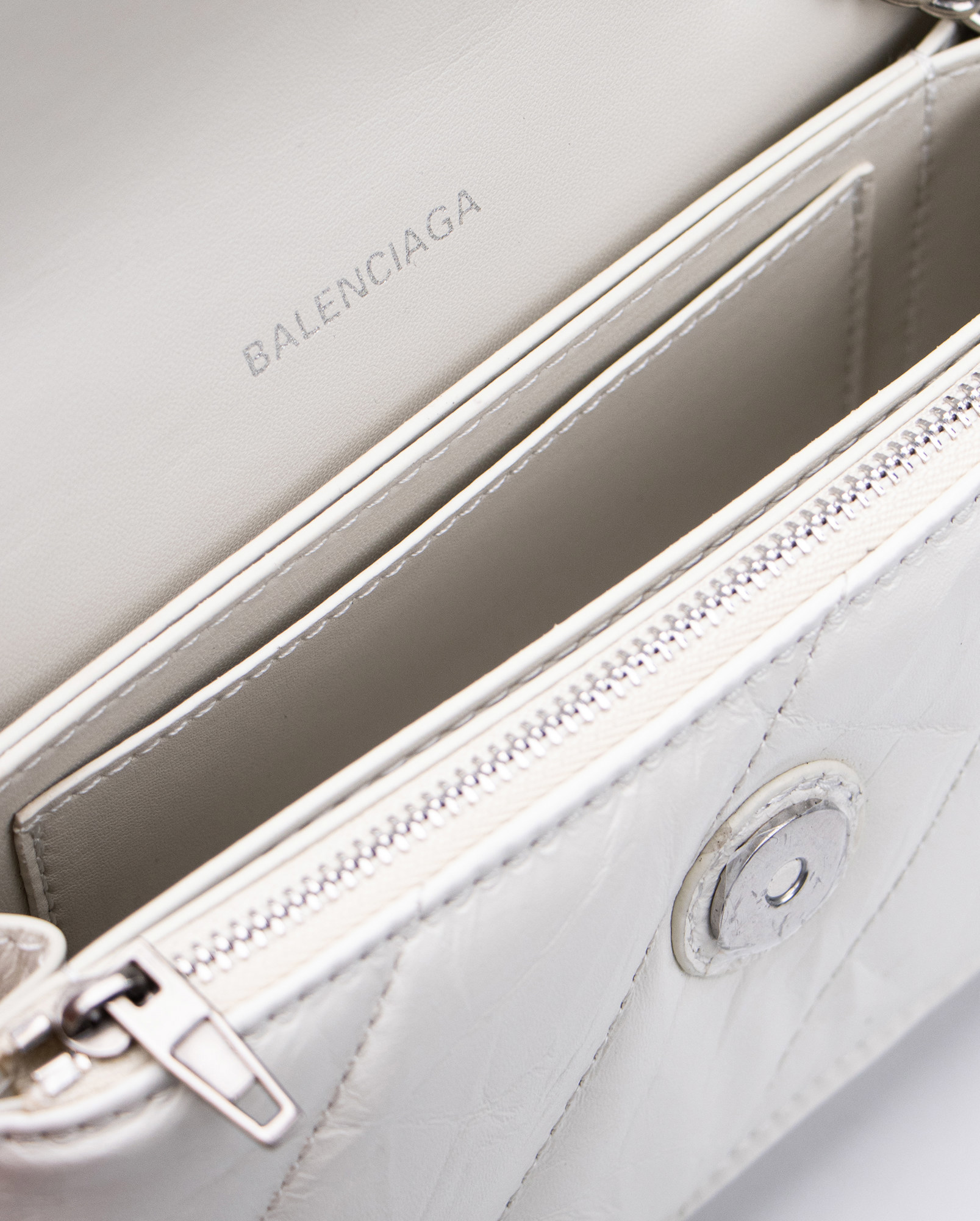 Balenciaga Crush Small Chain Bag Quilted in White\Silver - 5