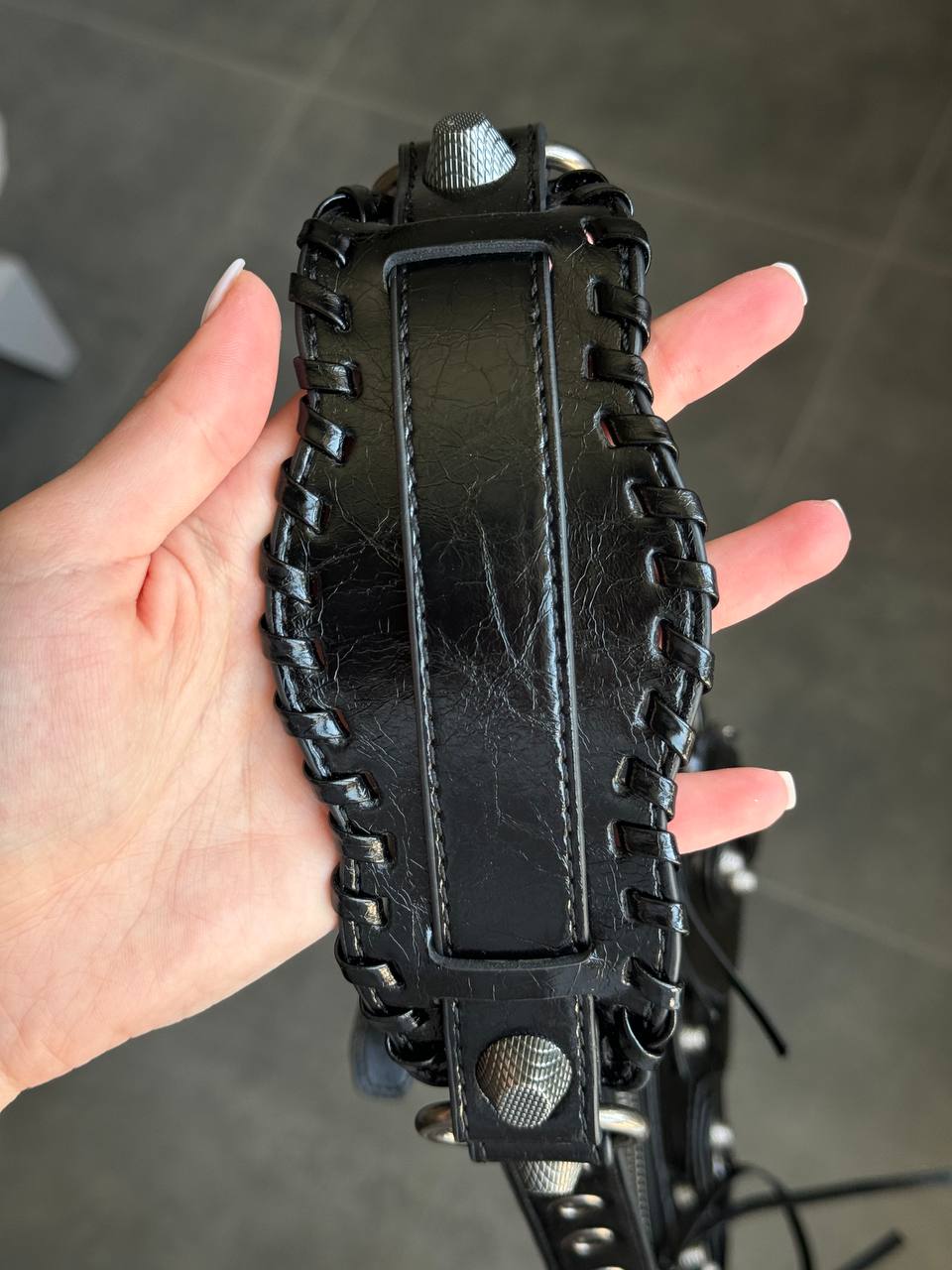 Balenciaga Le Cagole XS Shoulder Bag Black - 5