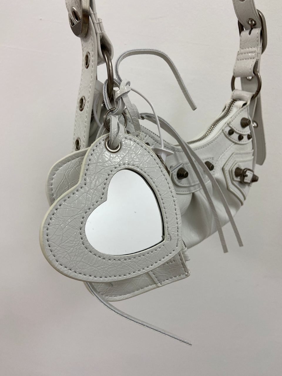 Balenciaga Le Cagole XS Shoulder Bag White - 12