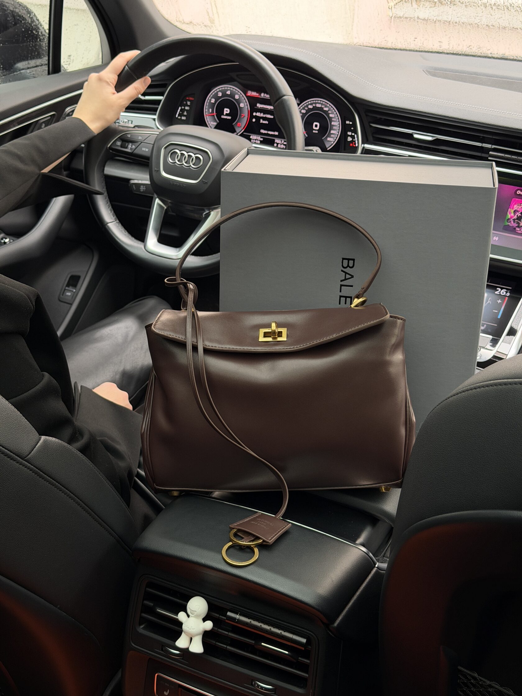 Balenciaga Rodeo Brown/Gold - 10