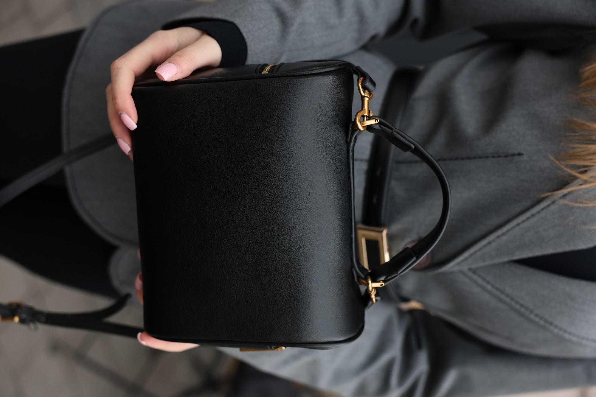 Balenciaga Rodeo Vanity Black/Gold - 13