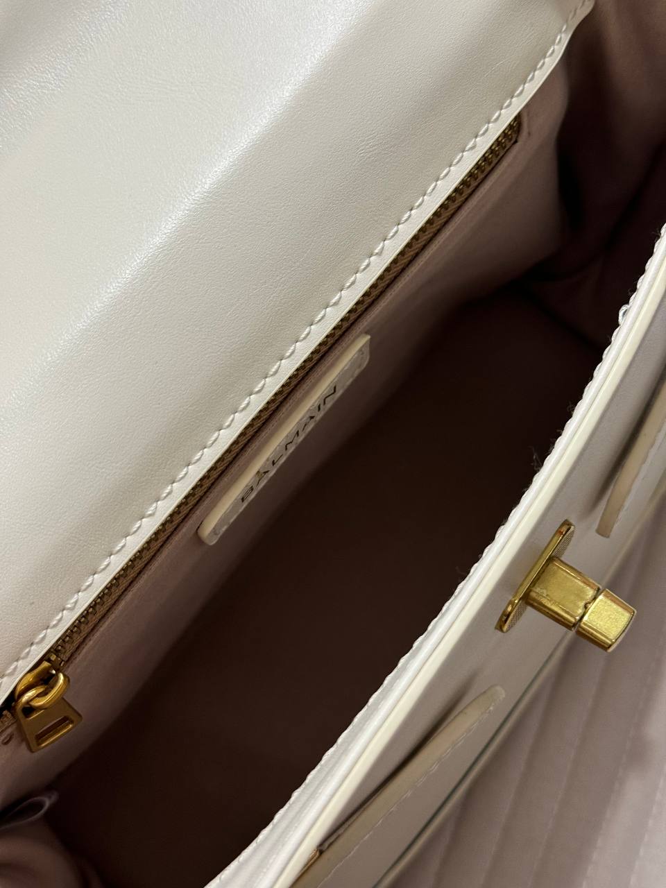 Balmain B-Buzz 23 Bag in White Box Leather - 4