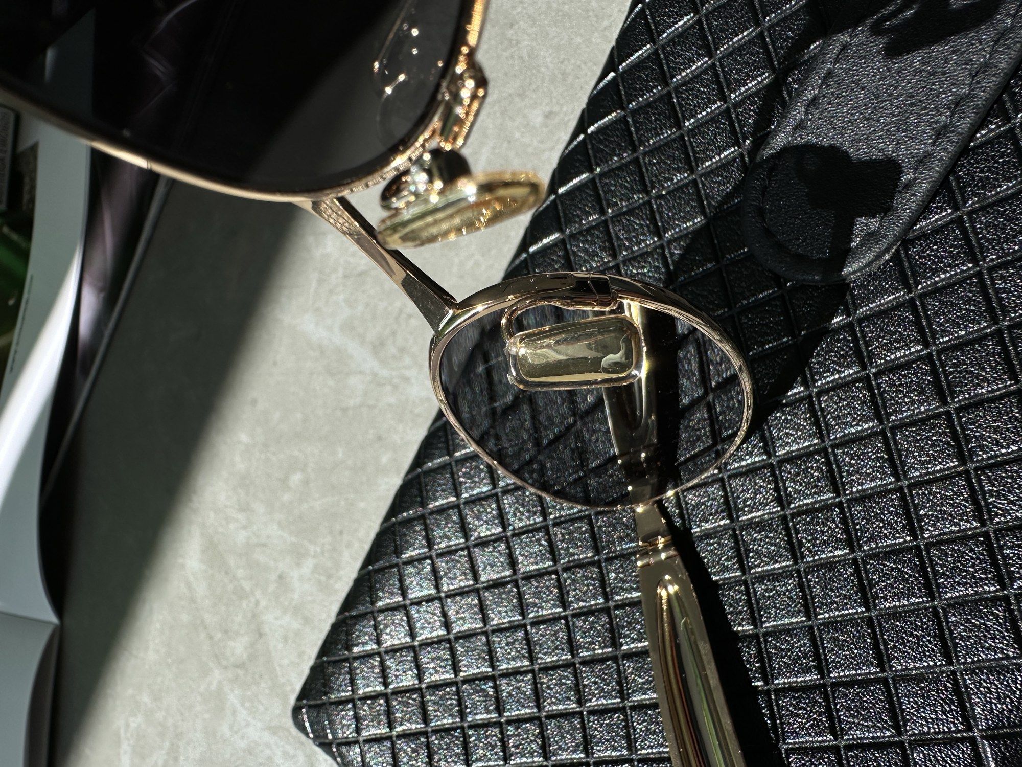 Bottega Veneta Black/Gold BV1386S 003 - 16