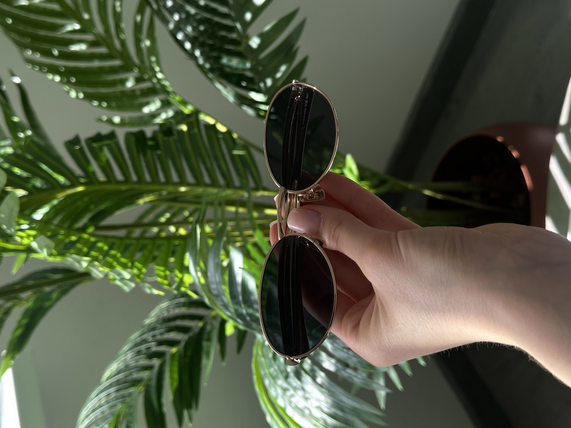 Bottega Veneta Black/Gold BV1386S 003 - 10