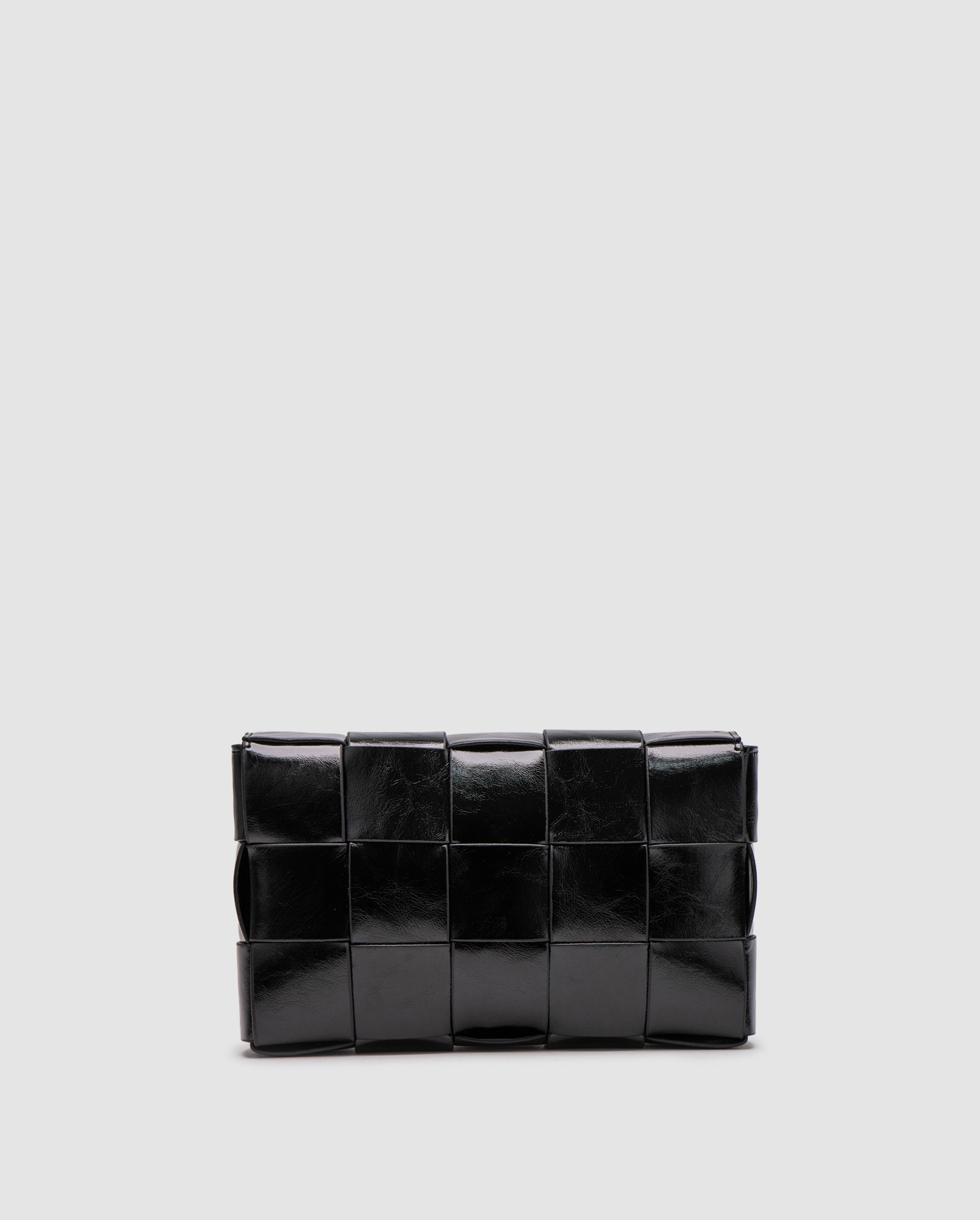 Bottega Veneta Cassette in Intrecciato Leather Black - 2