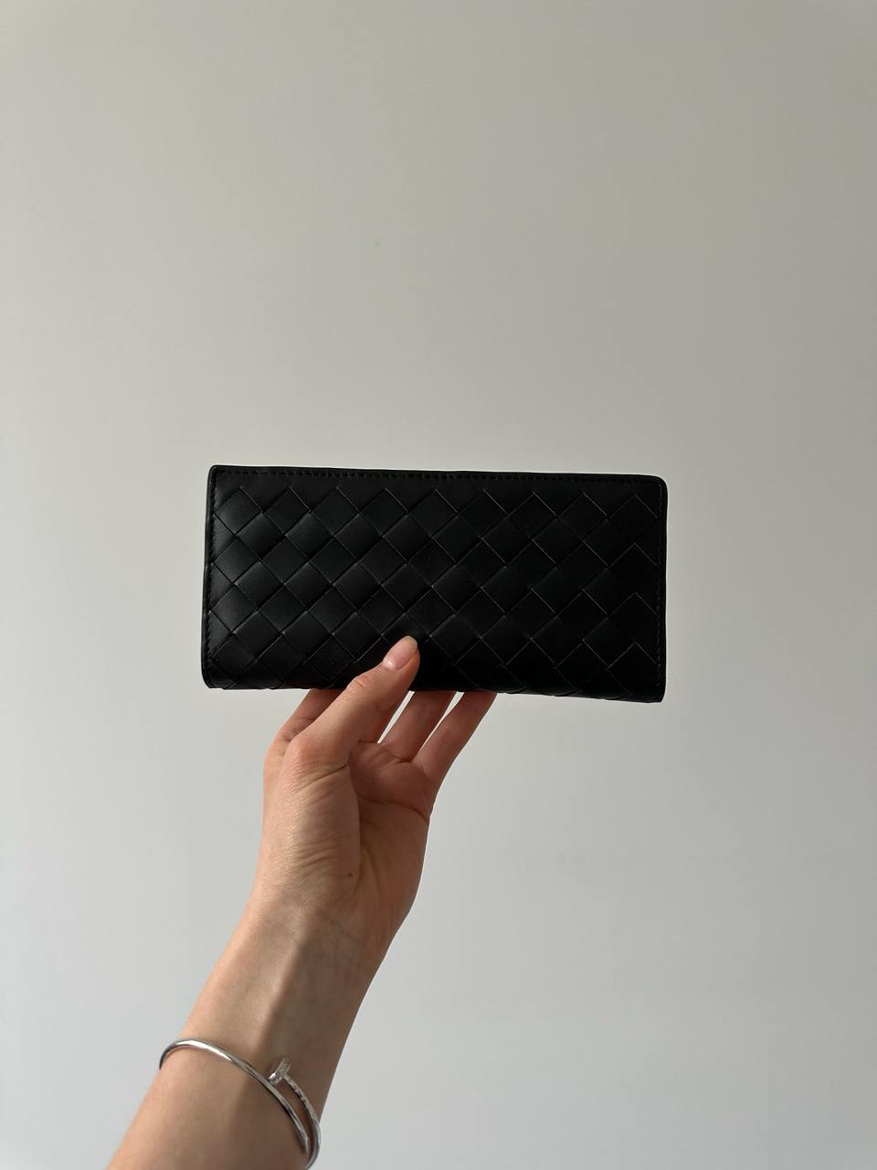 Bottega Veneta Intrecciato Bi-Fold Wallet Large Black - 4