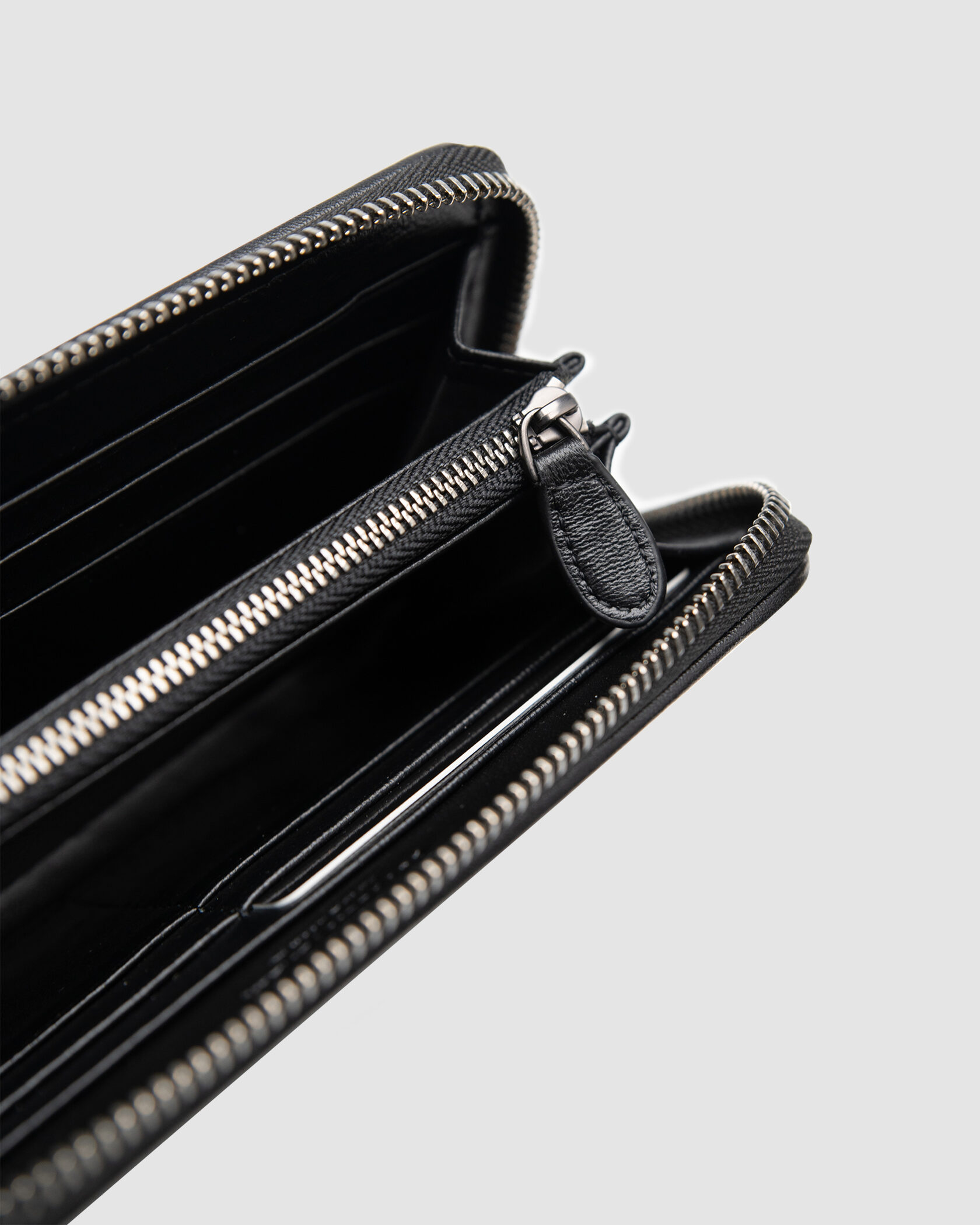 Bottega Veneta Intrecciato Piccolo Zip Black - 8