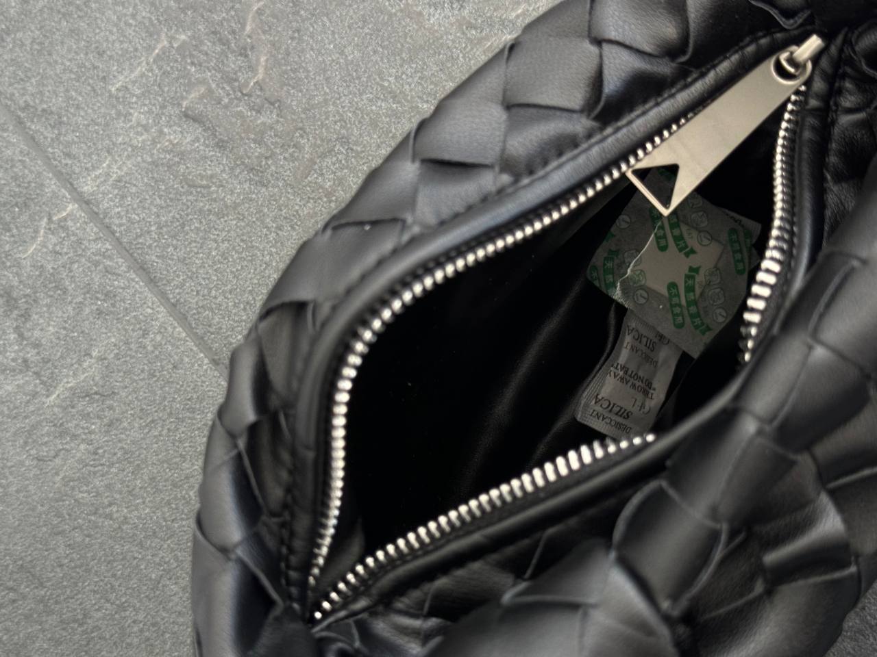 Bottega Veneta Nappa Intrecciato Mini Jodie Black - 4