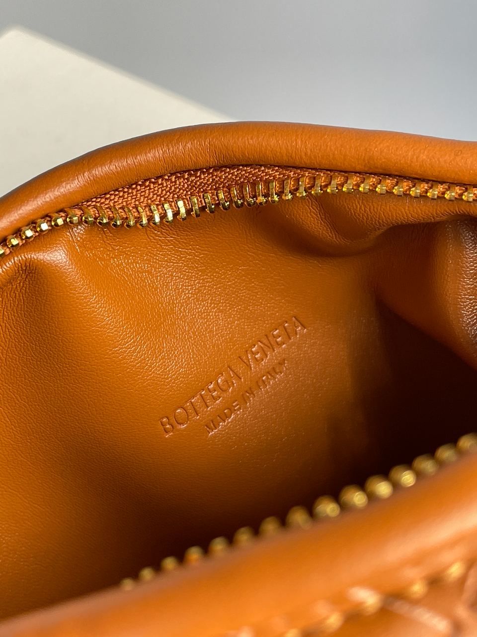 Bottega Veneta Nappa Intrecciato Mini Jodie Caramel - 24