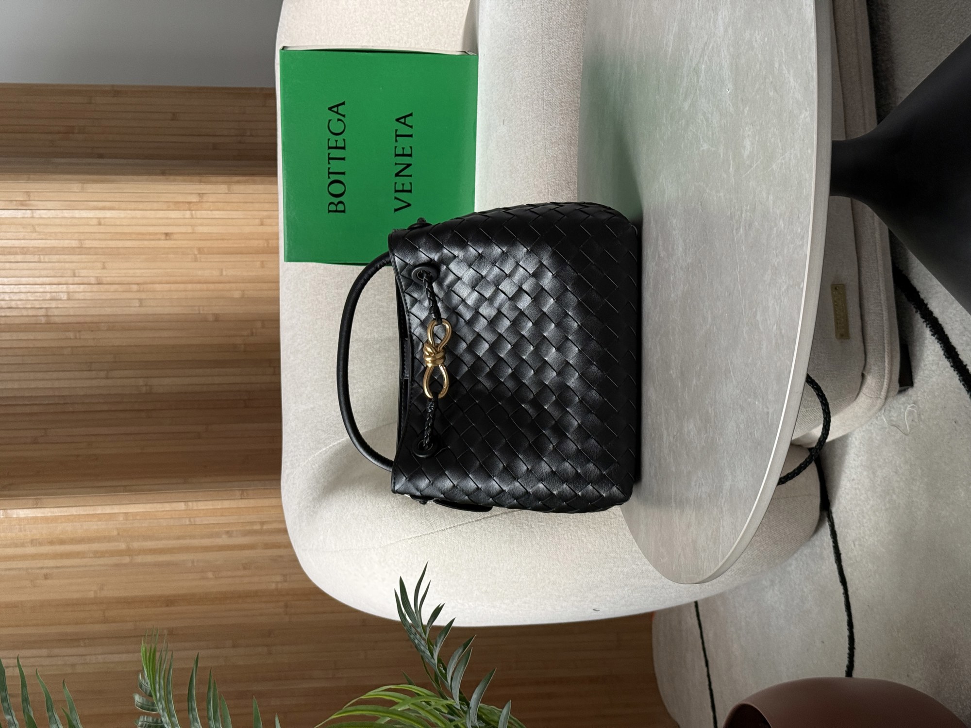 Bottega Veneta Small Andiamo Black - 11