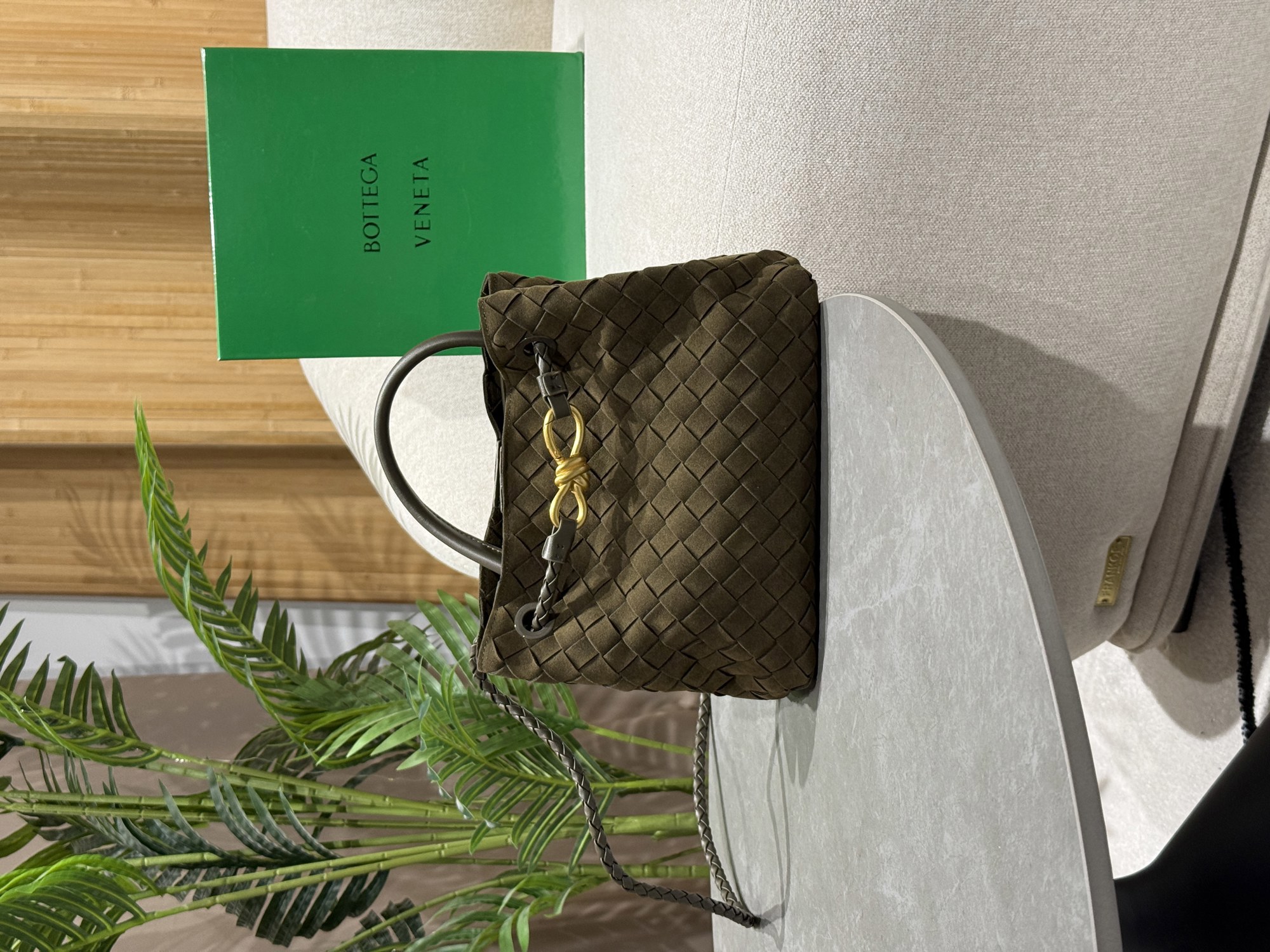 Bottega Veneta Small Andiamo Suede Cypress - 11