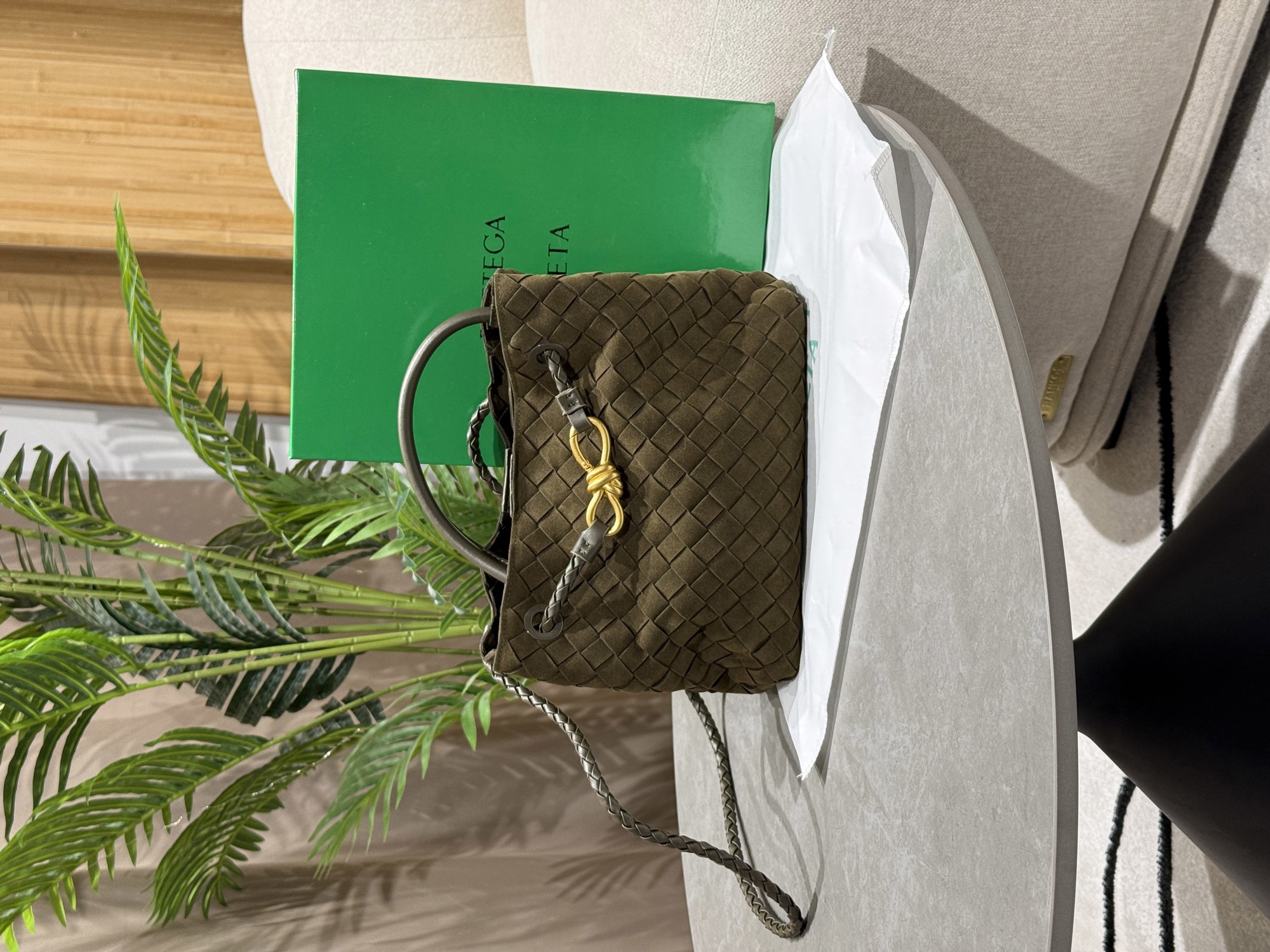 Bottega Veneta Small Andiamo Suede Cypress - 9