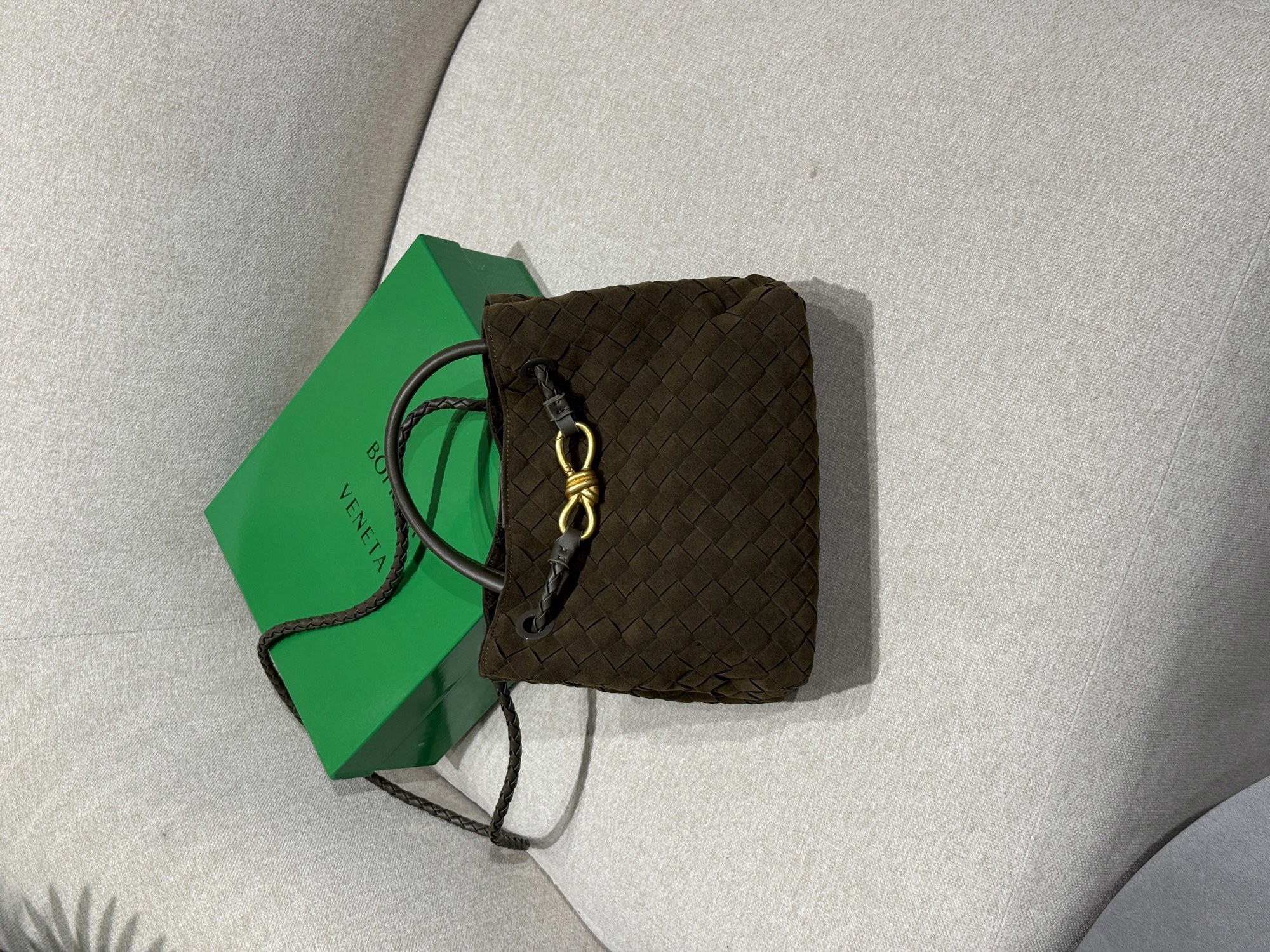 Bottega Veneta Small Andiamo Suede Cypress - 13
