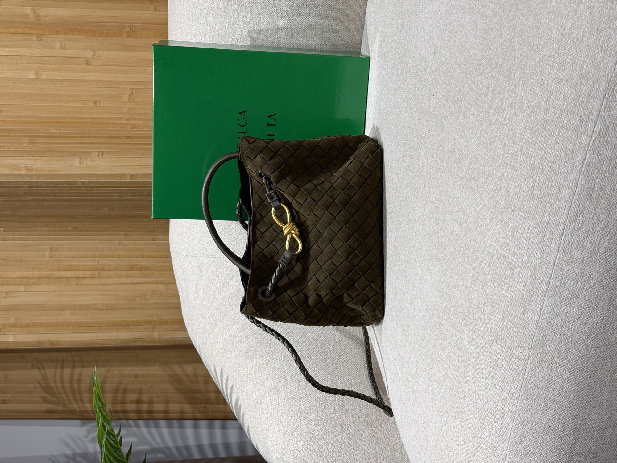 Bottega Veneta Small Andiamo Suede Cypress - 10