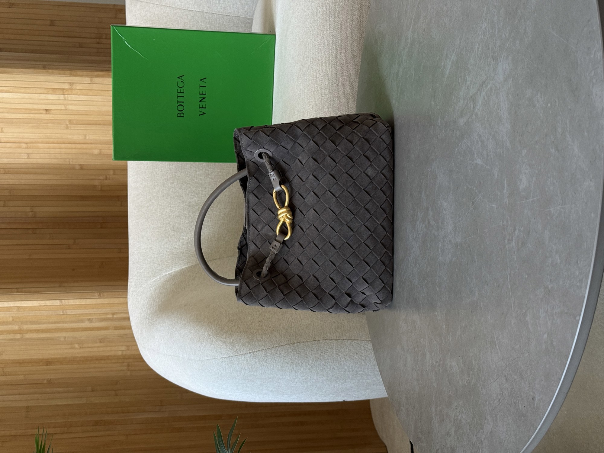 Bottega Veneta Small Andiamo Suede Grey - 10