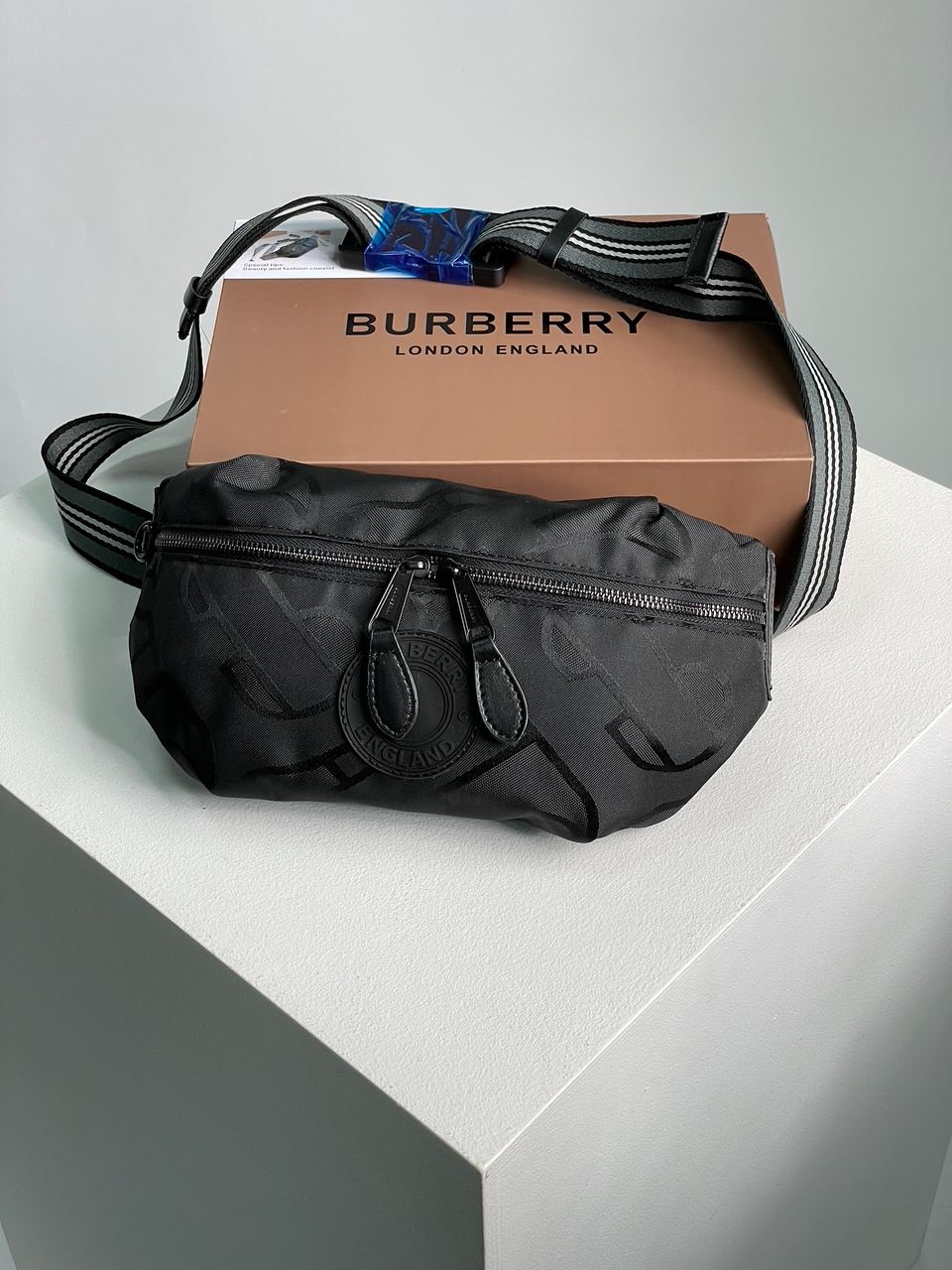 Burberry Black Quilted Fabric Medium Sonny Belt Bag - 2