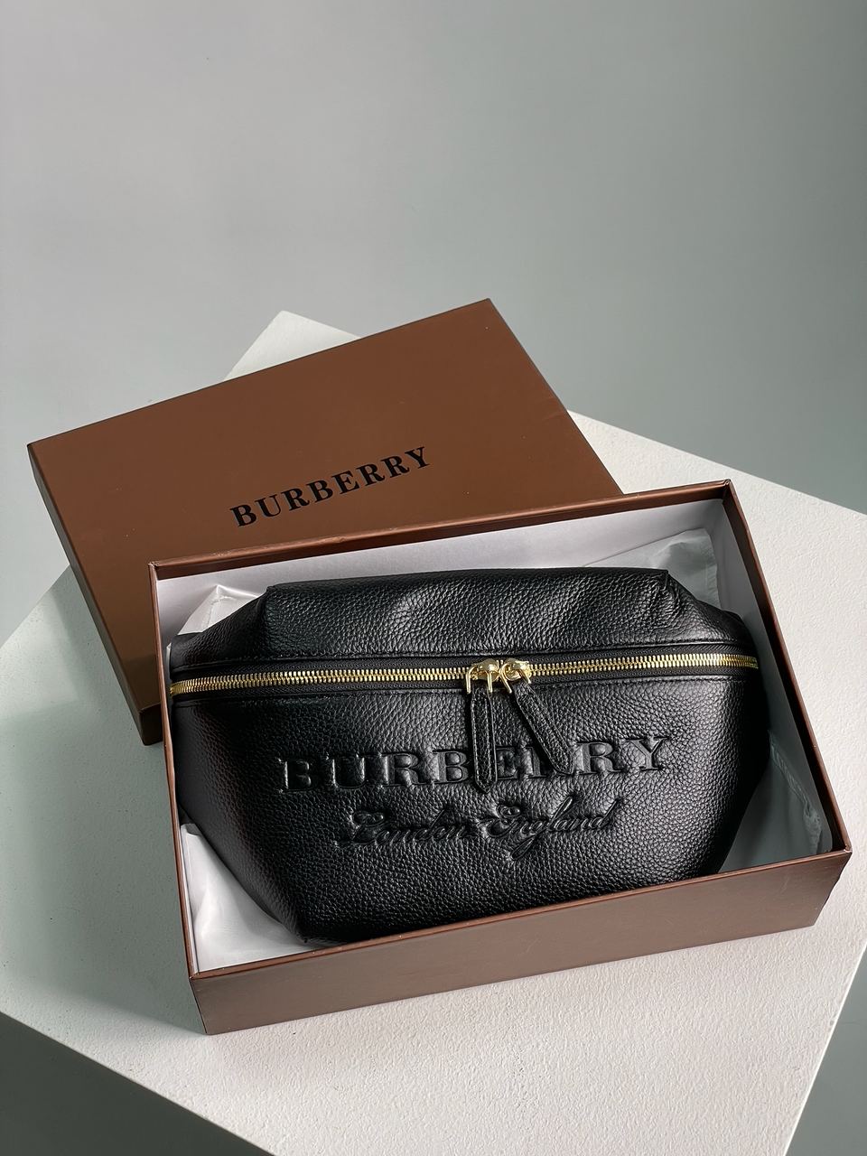 Burberry Bum Bag Embossing Leather - 2