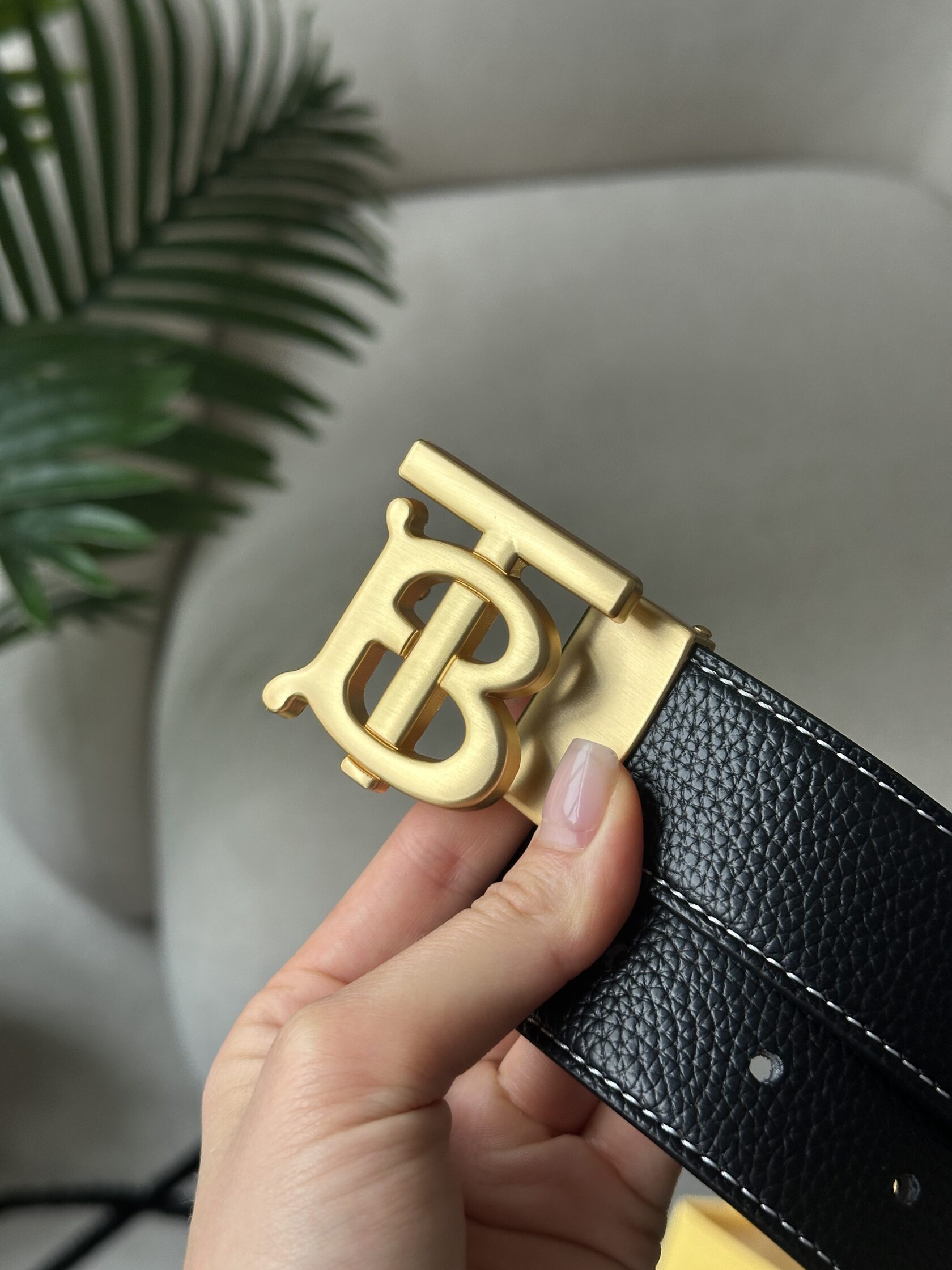Burberry Leather TB Belt Black/Tan/Gold - 9