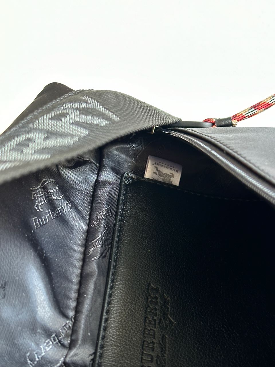 Burberry Men's Sonny Tonal-Logo Belt Bag - 24