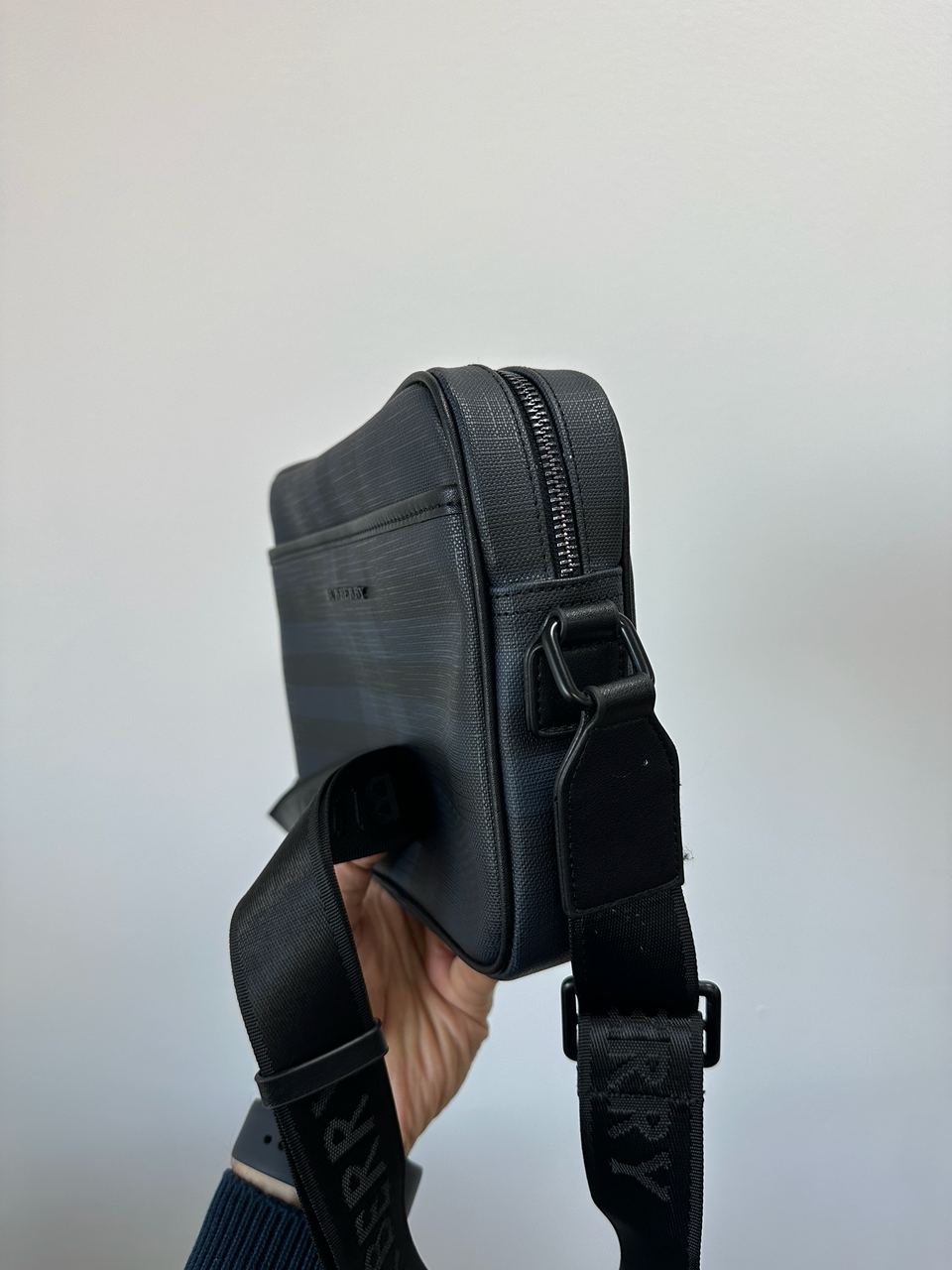 Burberry Muswell Shoulder Crossbody Bag Dark Blue - 5