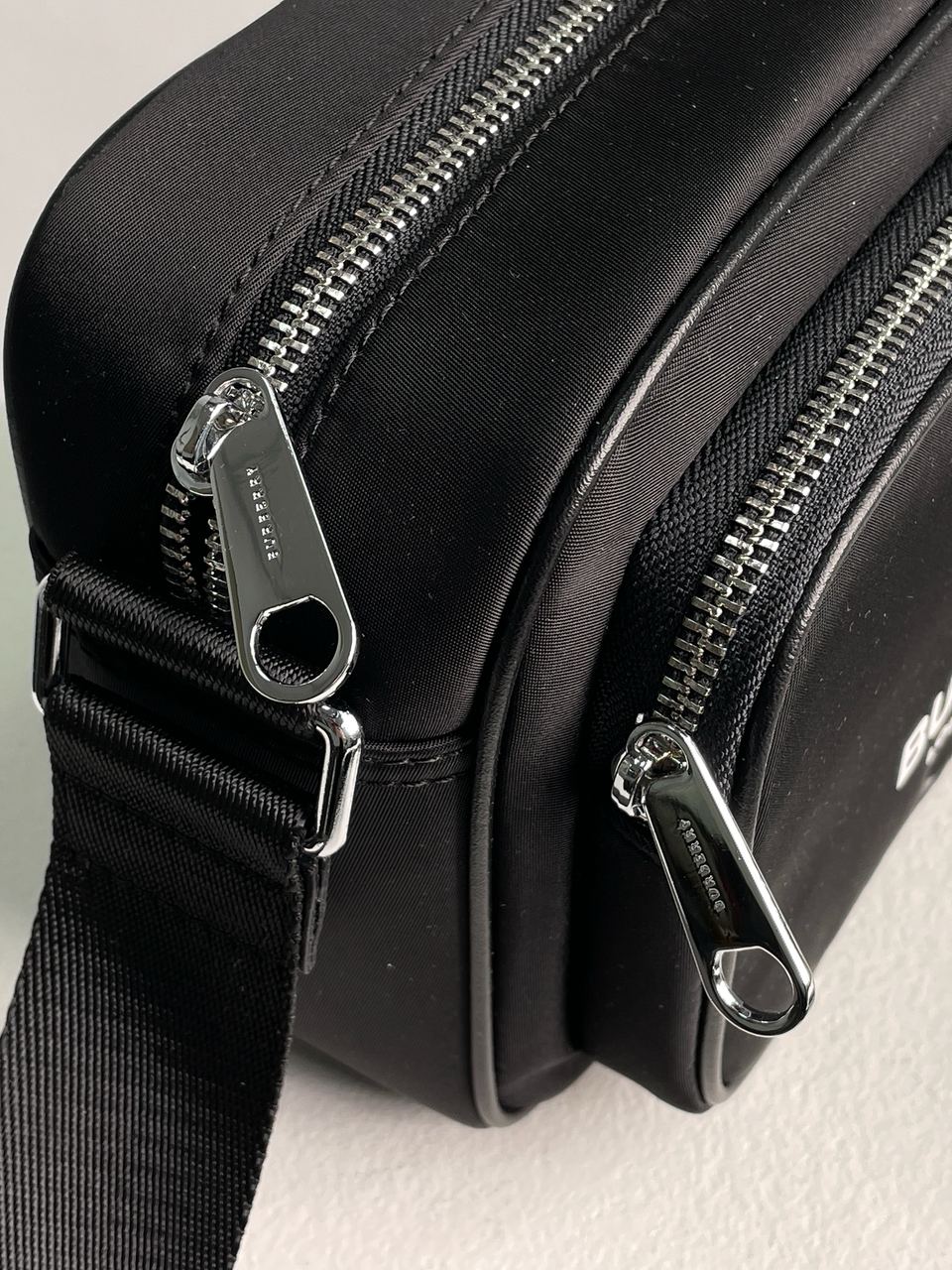 Burberry Paddy Bag in Black - 15