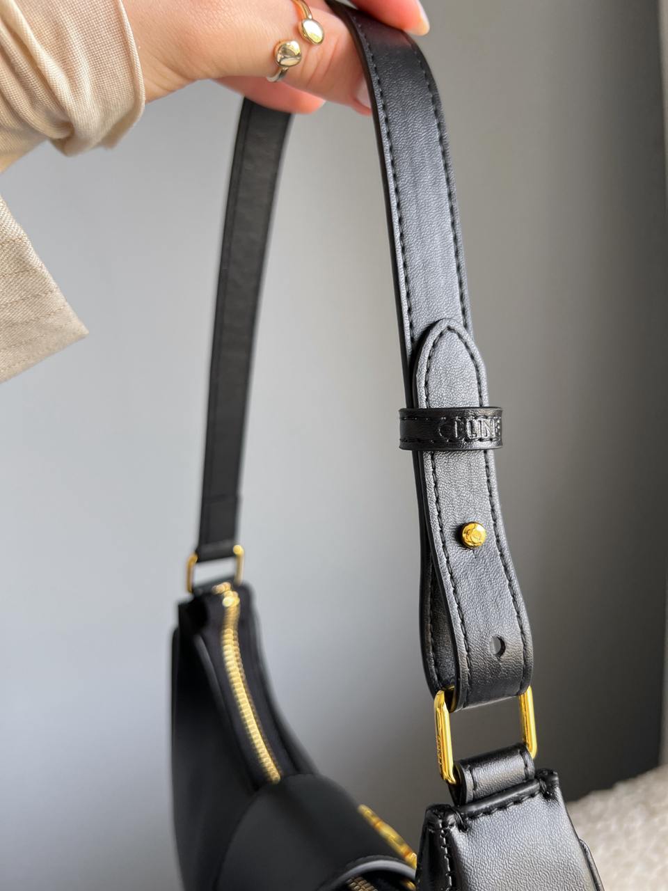 Celine Ava Triomphe Medium Leather Shoulder Bag - 14