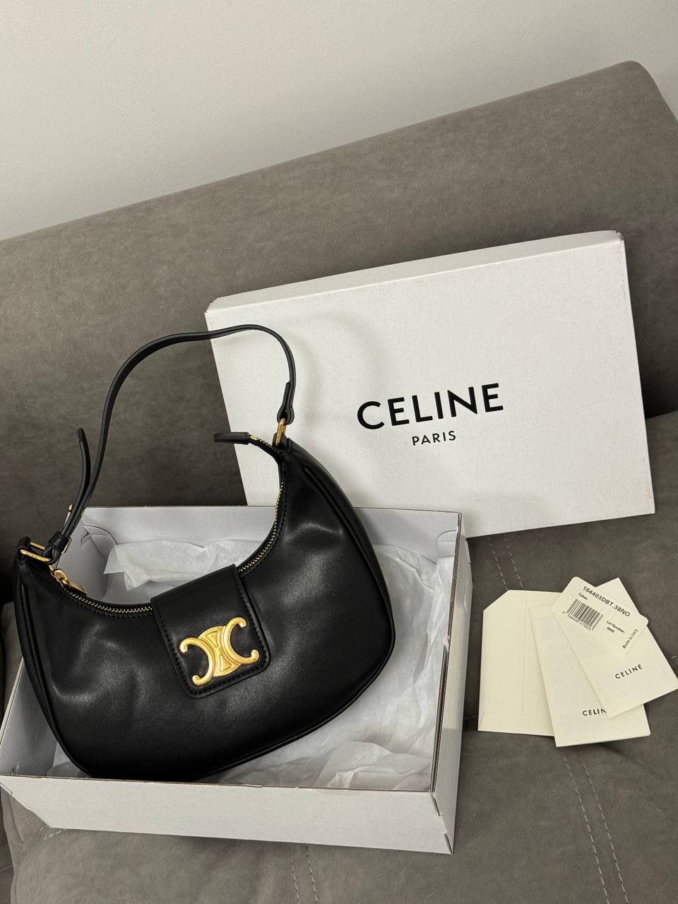 Celine Ava Triomphe Soft Bag in Smooth Calfskin Black - 2