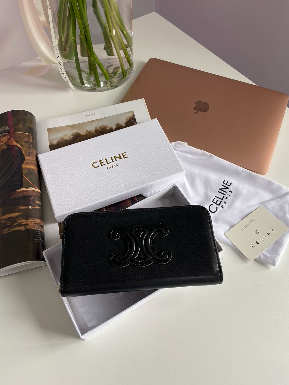 Celine Large Zipped Wallet Cuir Triomphe in Smooth Calfskin Black - 4