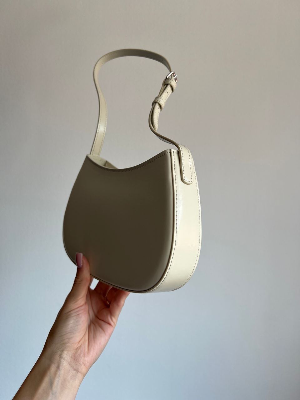 Celine Medium Tilly Bag in Shiny Calfskin Cream - 6