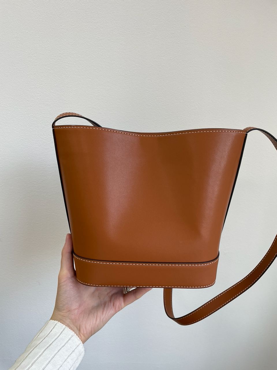 Celine Small Bucket Cuir Triomphe In Smooth Calfskin Tan Brown - 18
