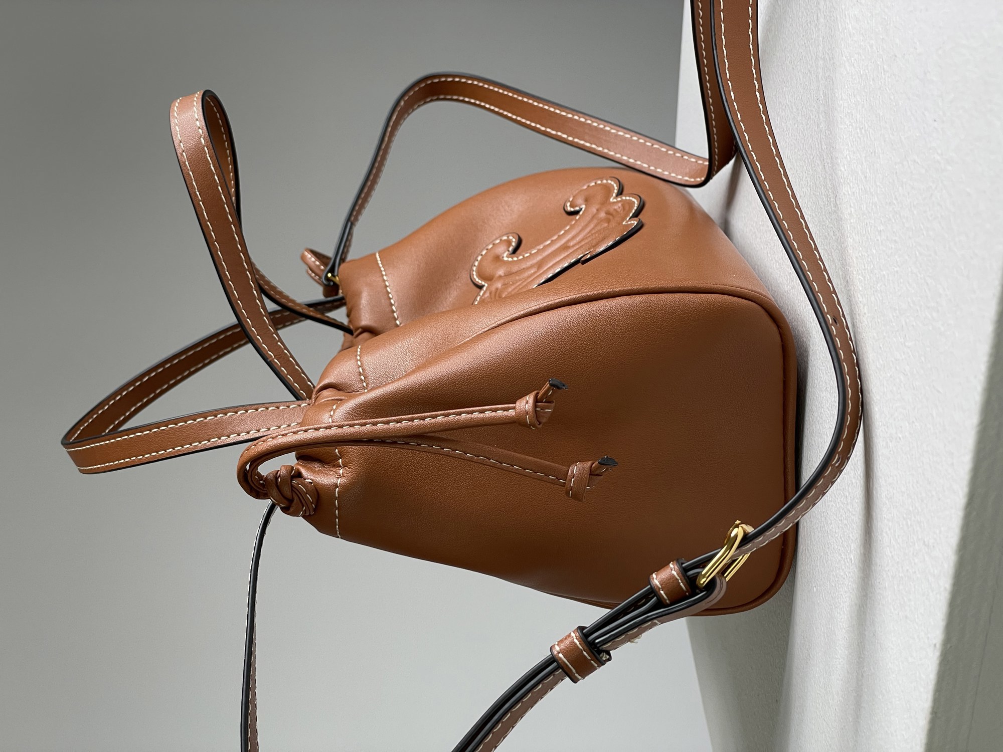 Celine Small Cabas Drawstring Cuir Triomphe In Smooth Calfskin - 5