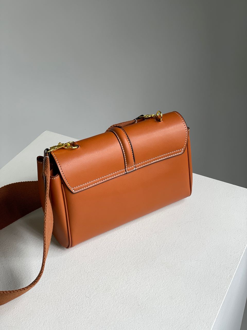 Celine Teen Soft 16 In Smooth Calfskin Tan Brown - 15