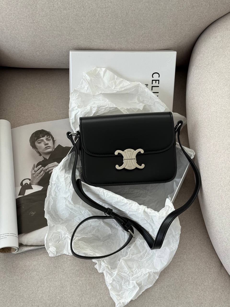 Celine Teen Triomphe Bag Black in Shiny Calfskin - 2