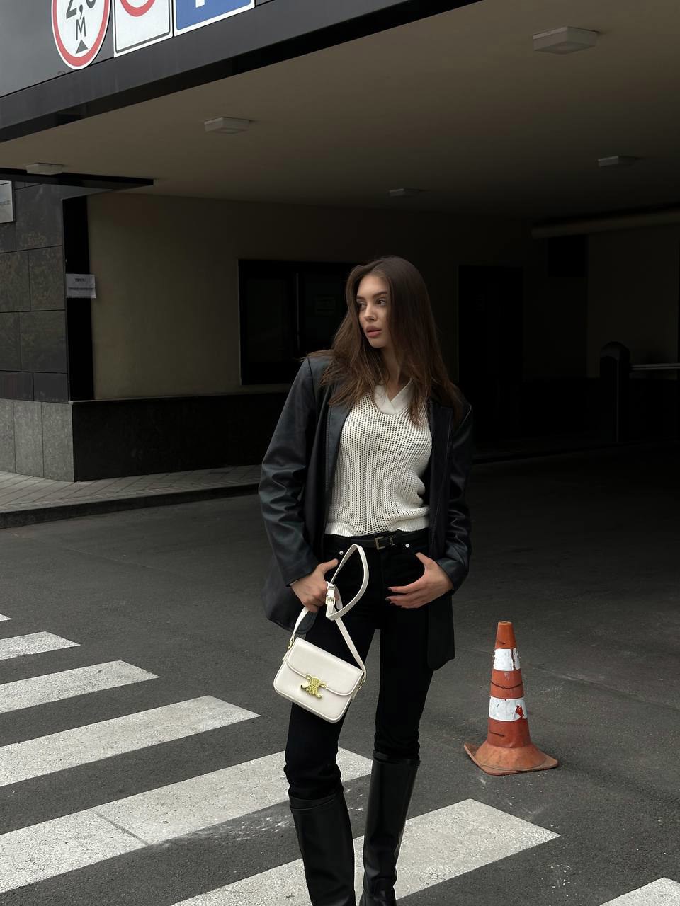 Celine Teen Triomphe Bag Cream in Shiny Calfskin [оригінальна кор - 4