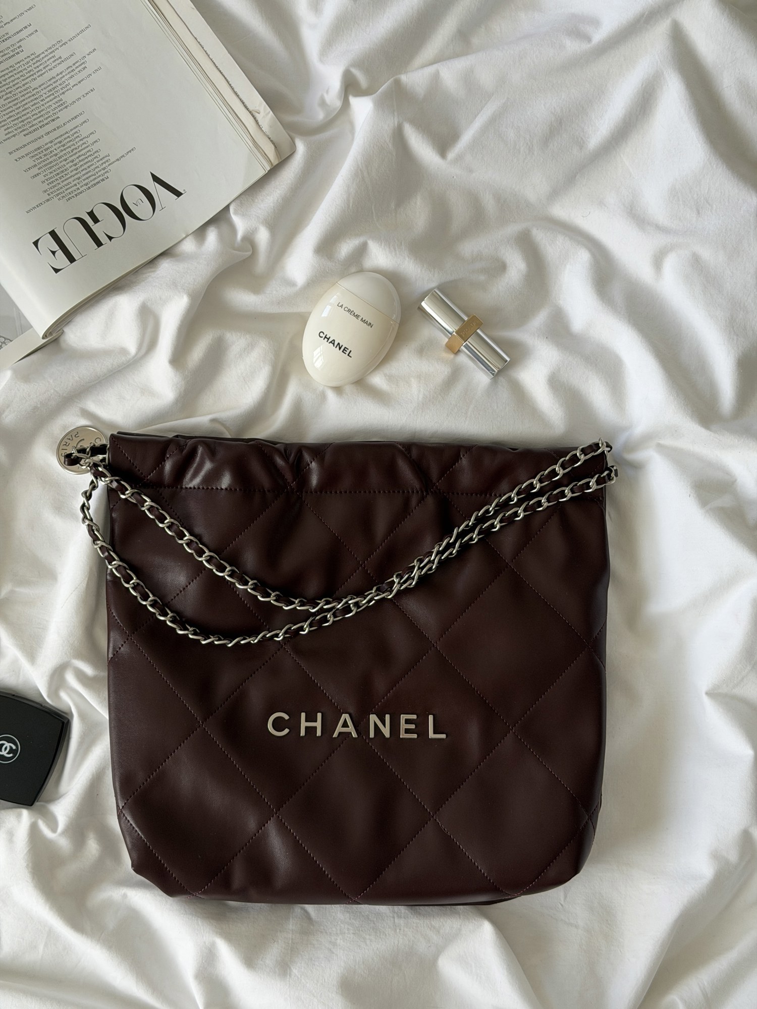 Chanel 22 Handbag Burgundy with Silver Hardware - 4