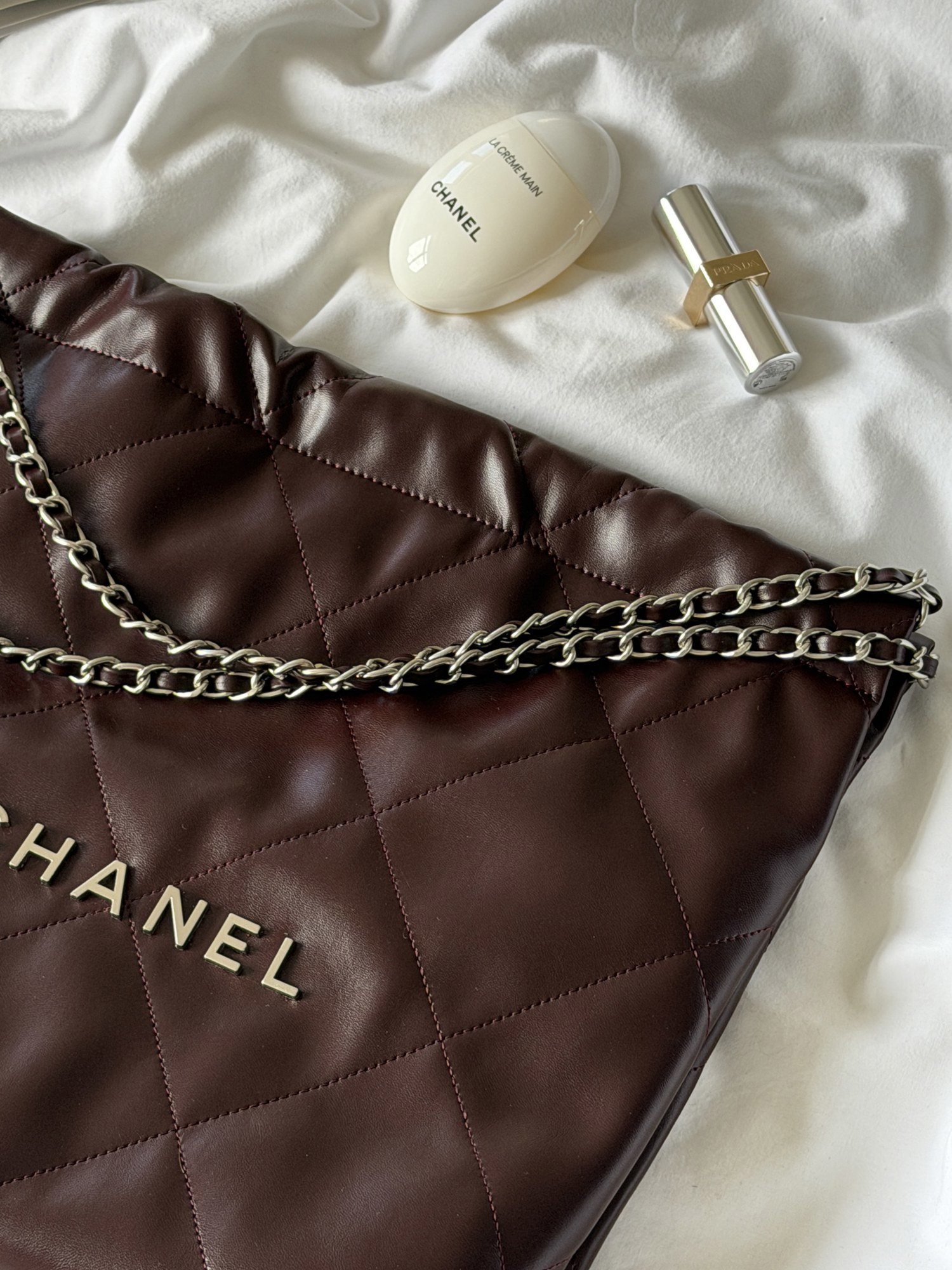 Chanel 22 Handbag Burgundy with Silver Hardware - 5