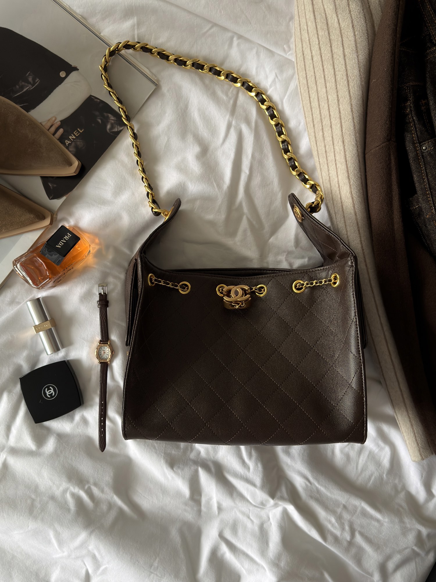 Chanel 25 Small Handbag Brown/Gold - 14