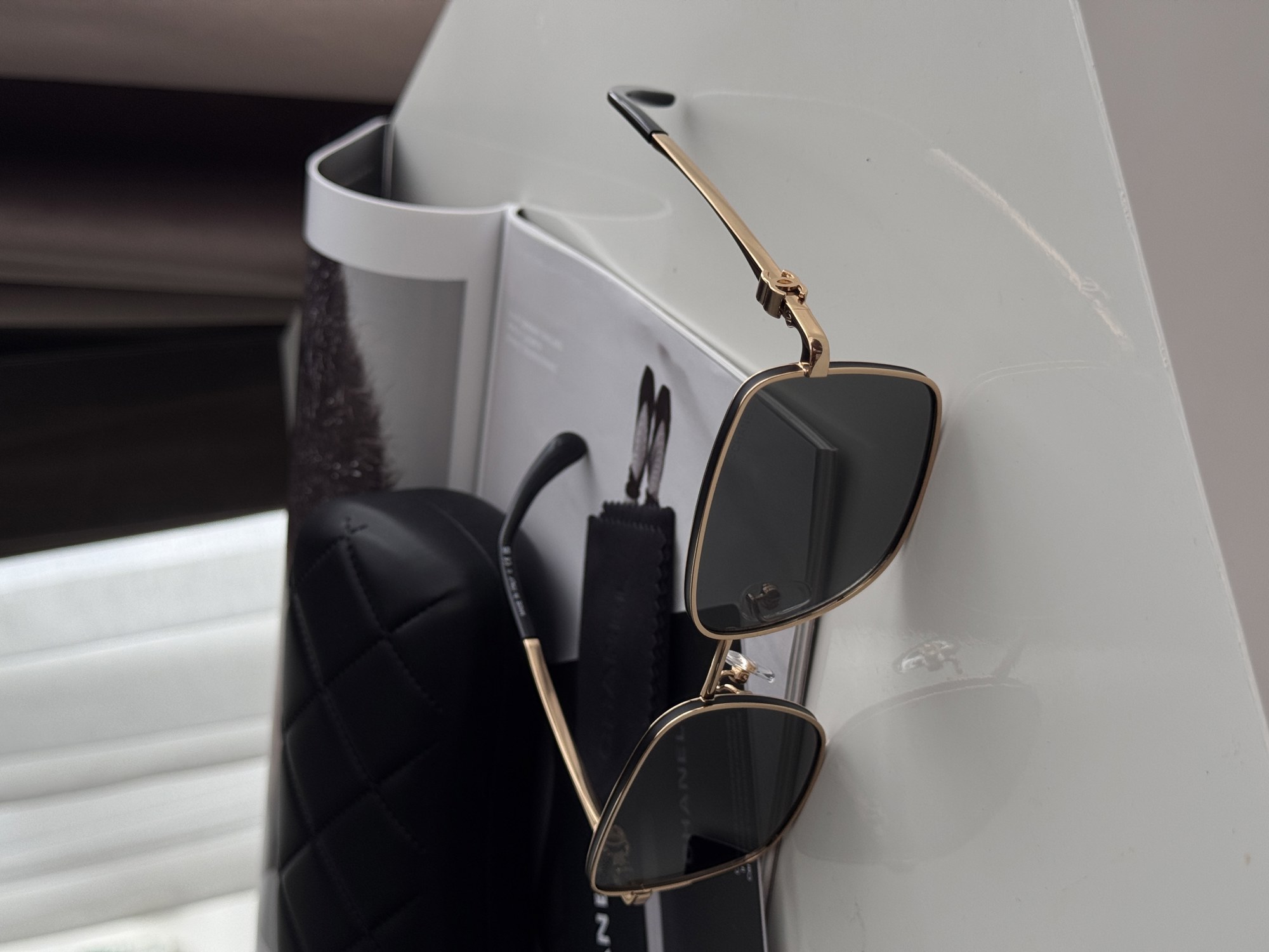 Chanel Black/Gold 2219 C.124 S - 6