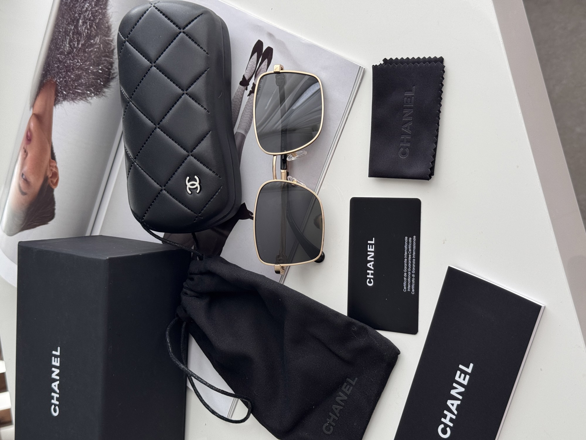 Chanel Black/Gold 2219 C.124 S - 3