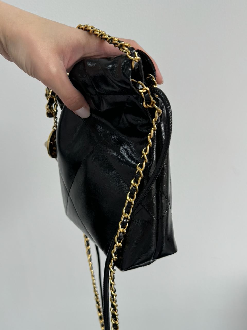 Chanel Black Quilted Calfskin Mini 22 Bag Gold Hardware - 18