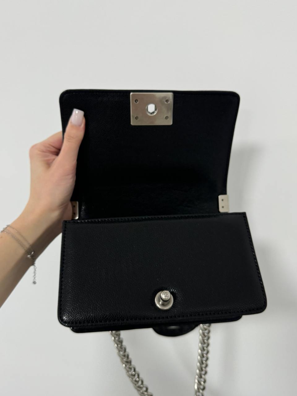 Chanel Boy Black/Silver Caviar RHW Mini - 12