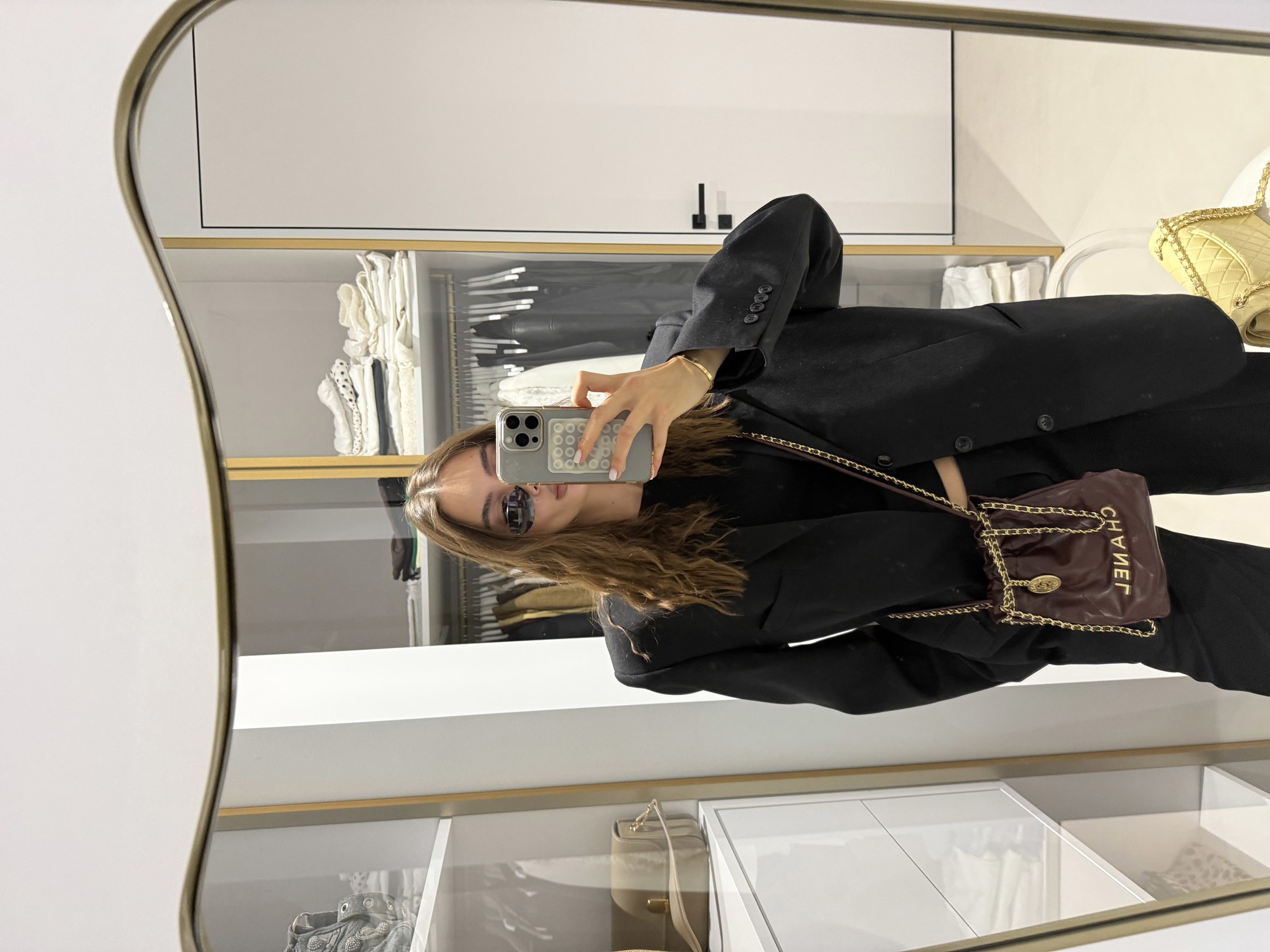Chanel Burgundy Quilted Calfskin Mini 20 Bag Gold Hardware Магніт - 5