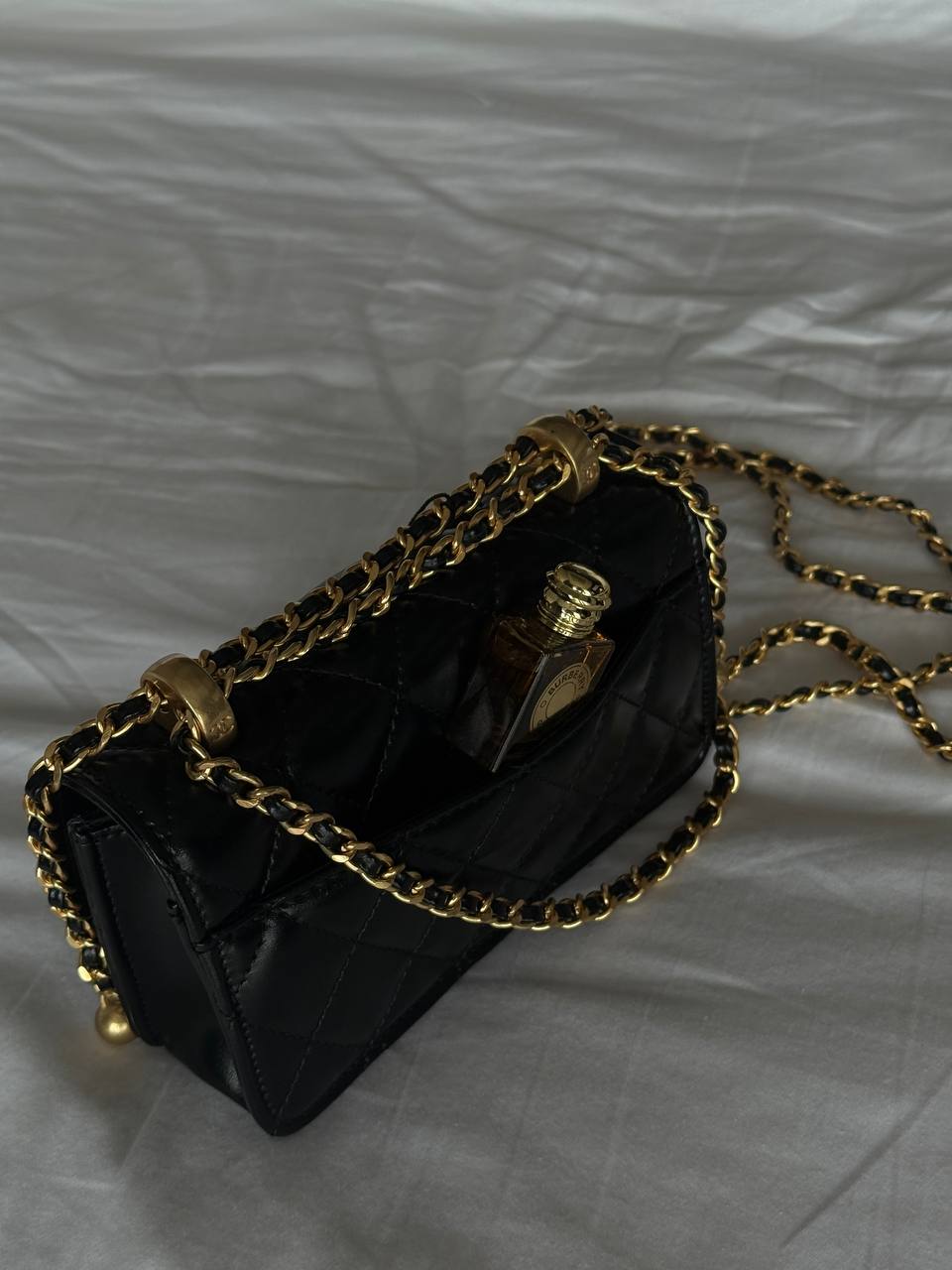 Chanel Calfskin Quilted Perfect Fit Wallet On Chain Black/Gold - 9