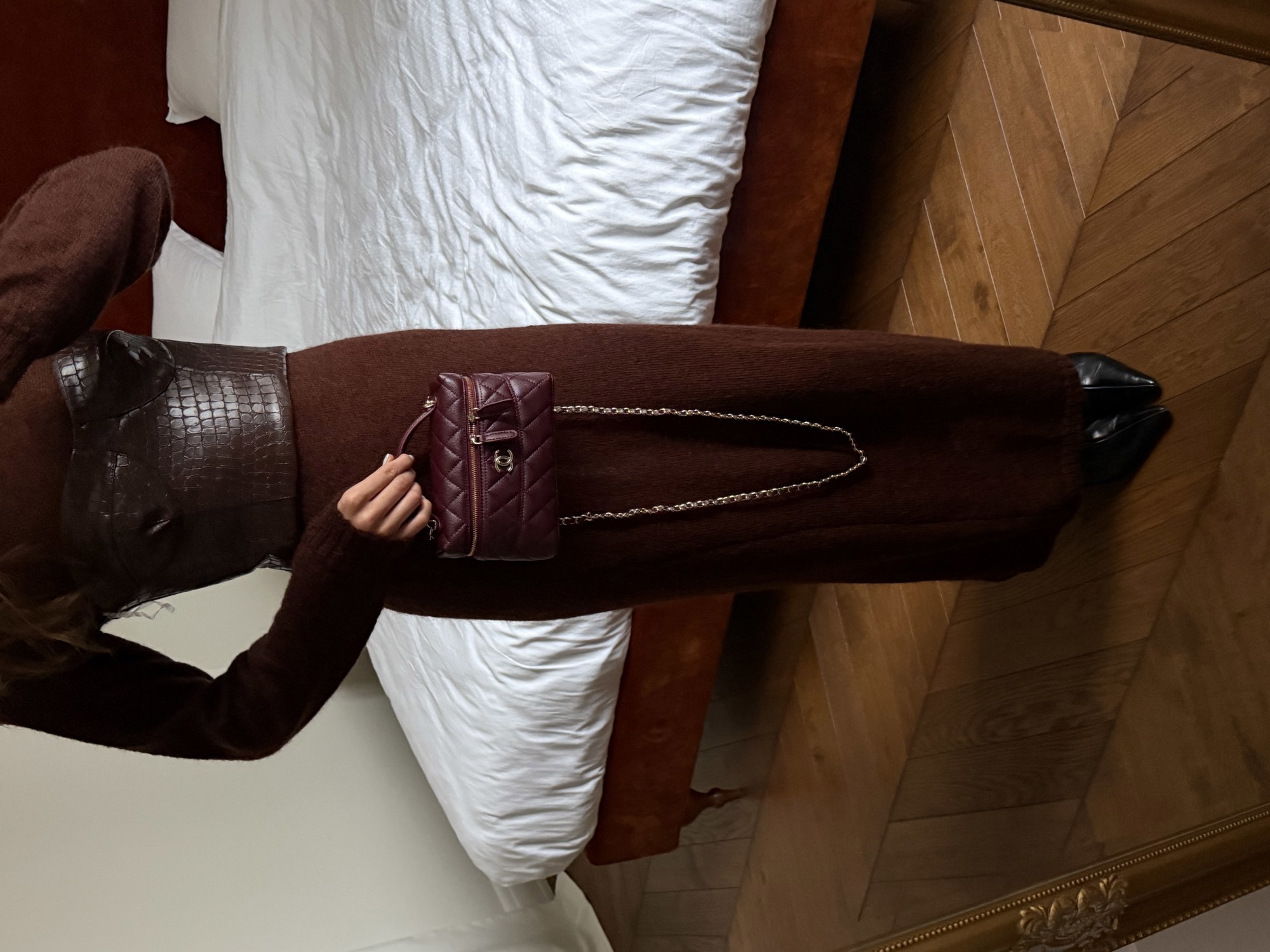 Chanel Caviar Quilted CC Top Handle Long Vanity Burgundy - 2