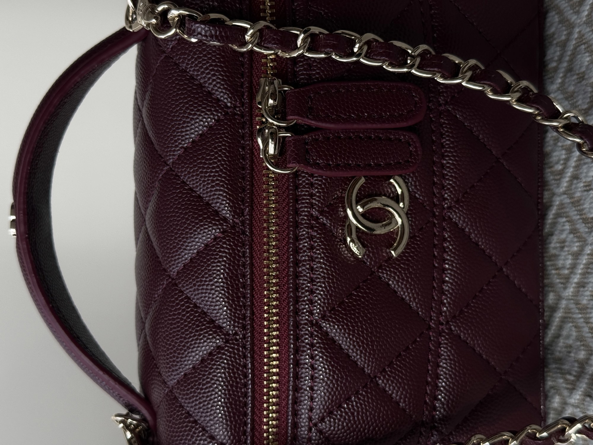 Chanel Caviar Quilted CC Top Handle Long Vanity Burgundy - 11