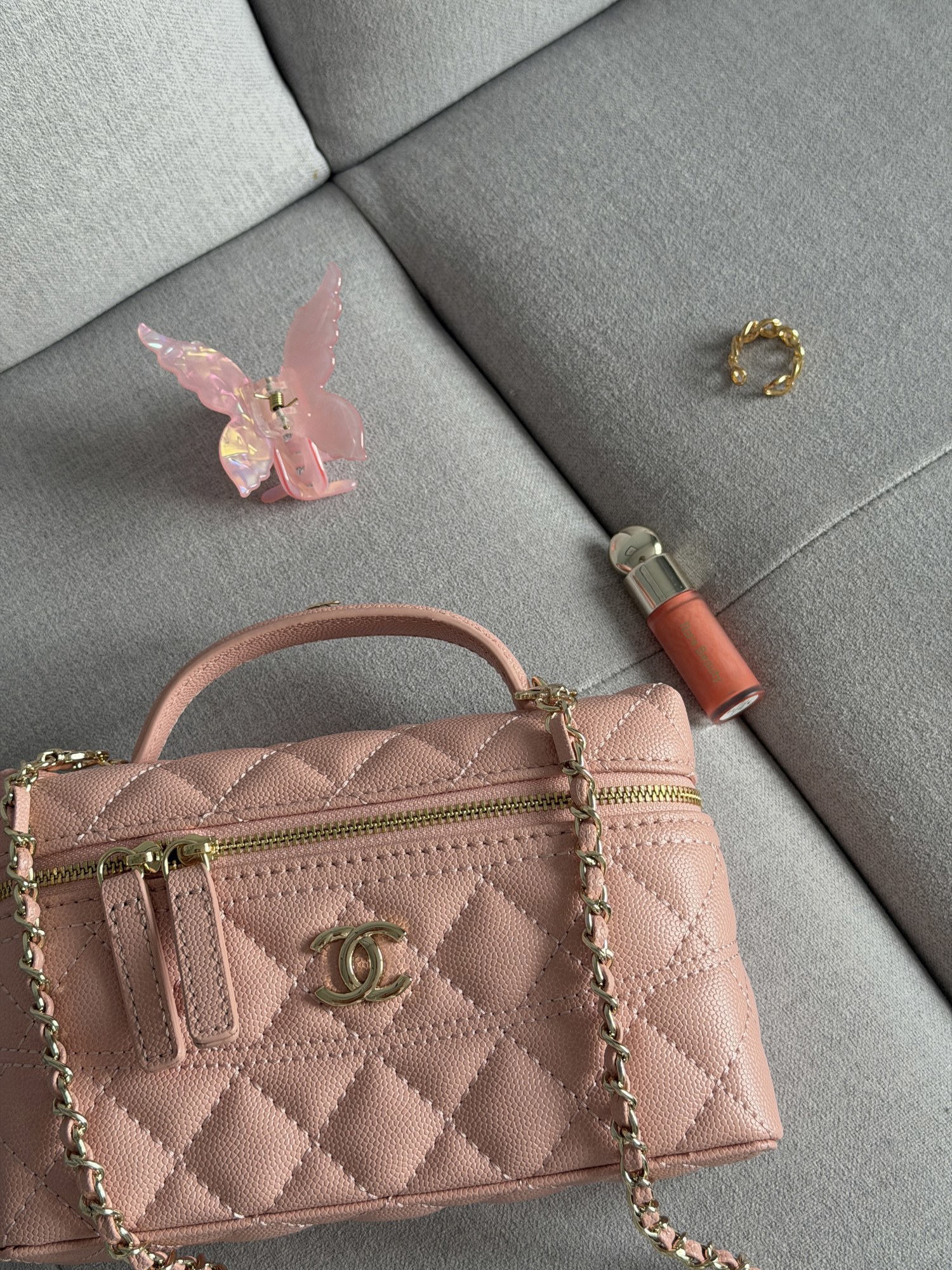 Chanel Caviar Quilted CC Top Handle Long Vanity Pink - 15